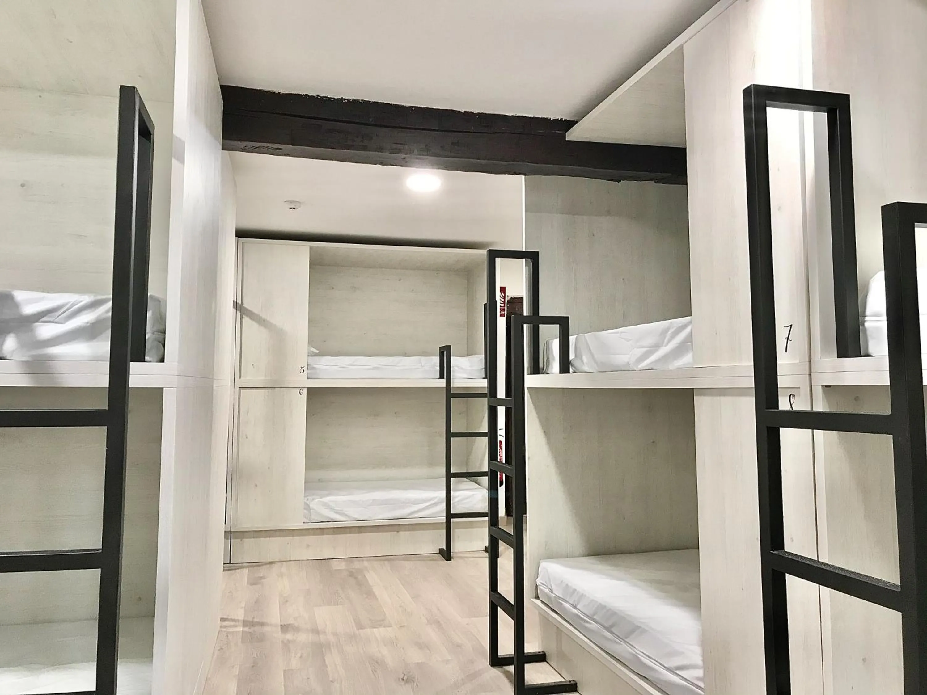 bunk bed, Bed in Quartier Leon Hostel Jabalquinto