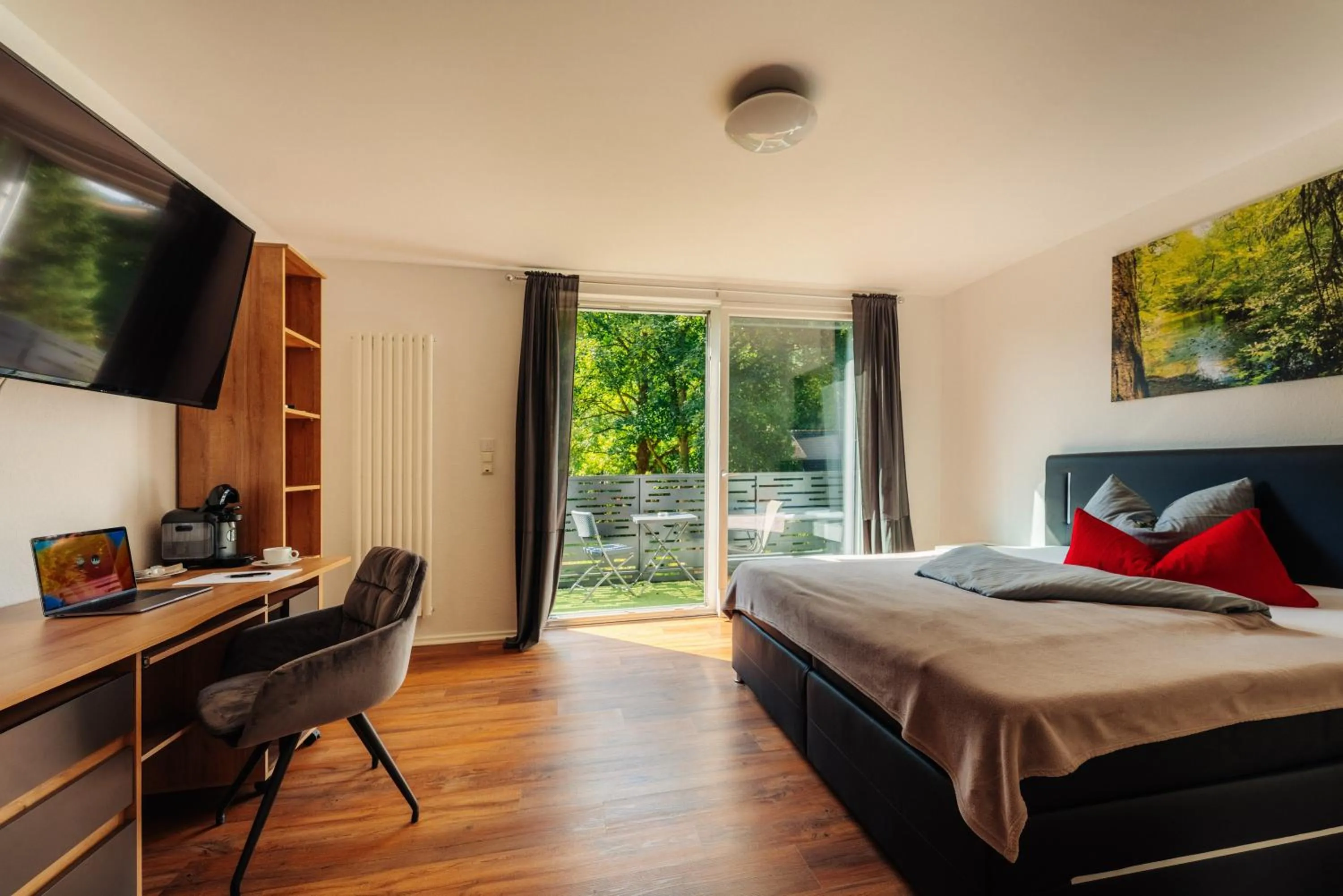 Photo of the whole room, Bed in Hotel Hafermarkt