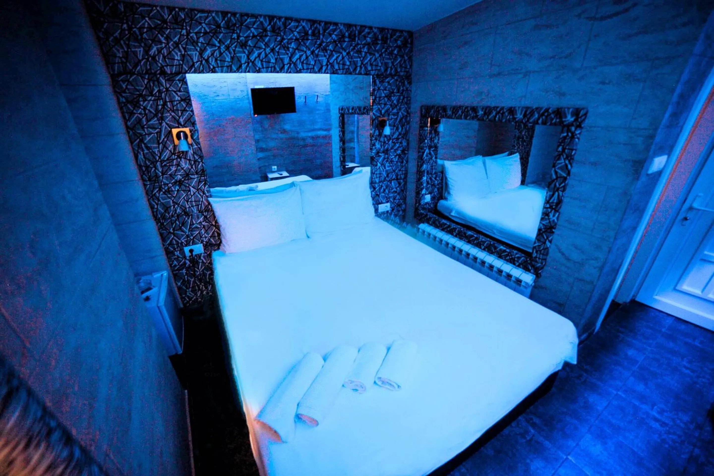 TV and multimedia, Bed in Spa Secret
