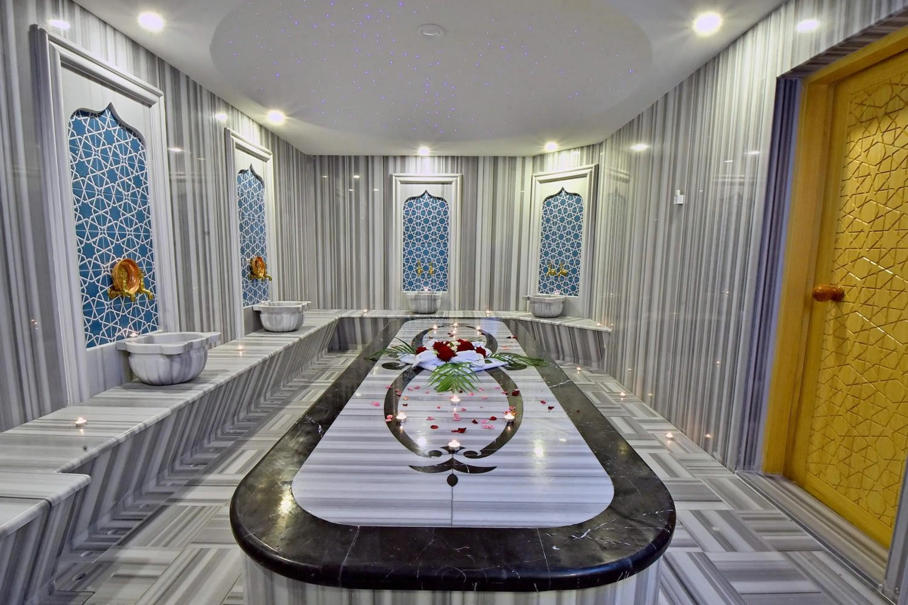 Steam room in Riverside Garden Resort