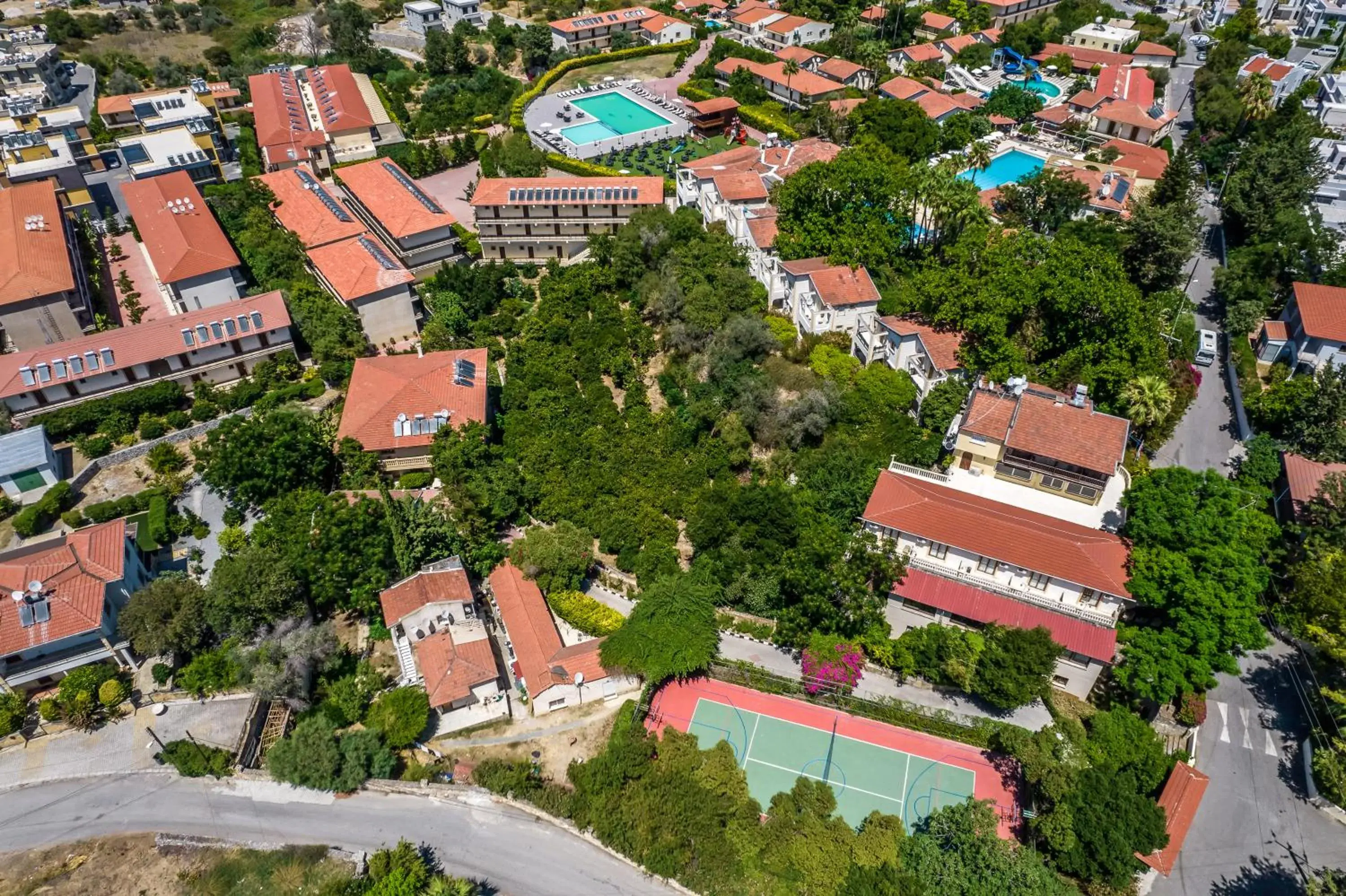 Property building in Riverside Garden Resort Property building in Riverside Garden Resort