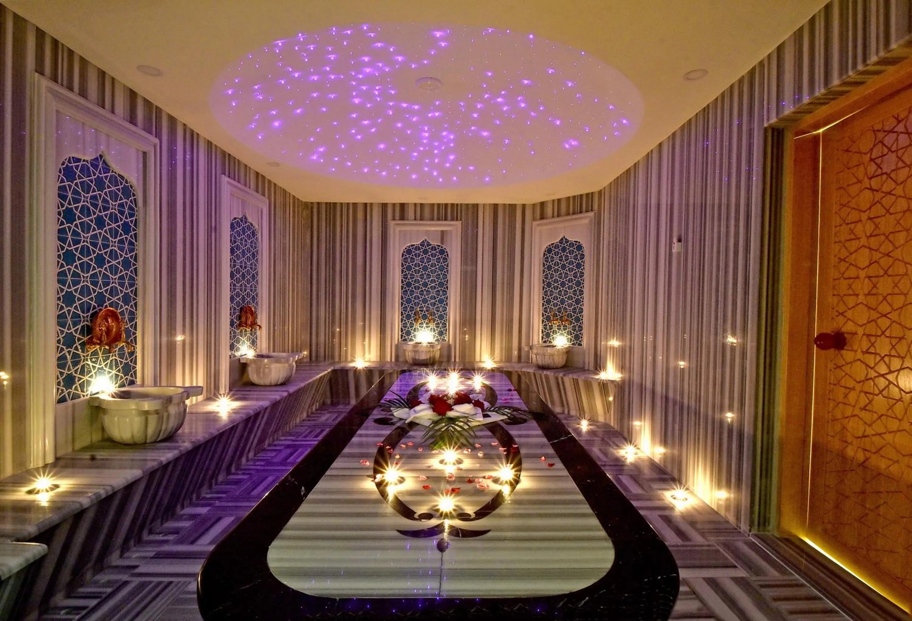 Steam room in Riverside Garden Resort