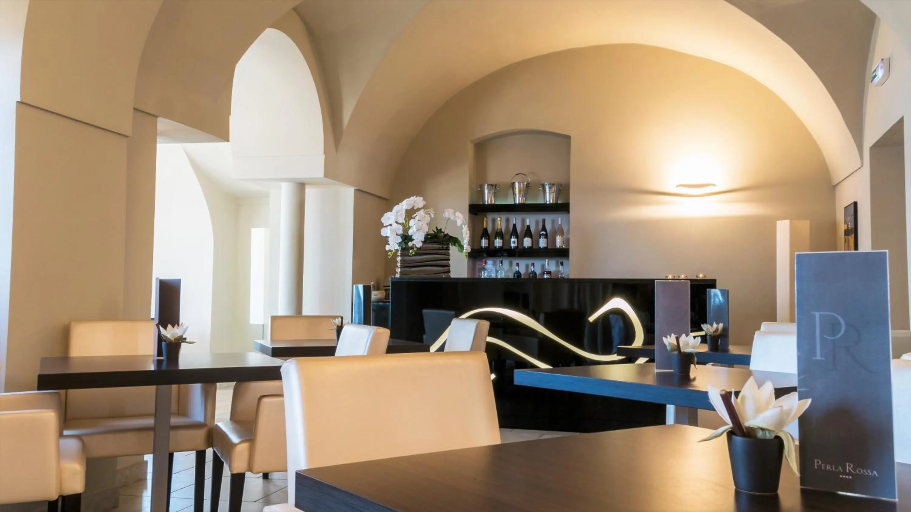 Lounge or bar in Perla Rossa