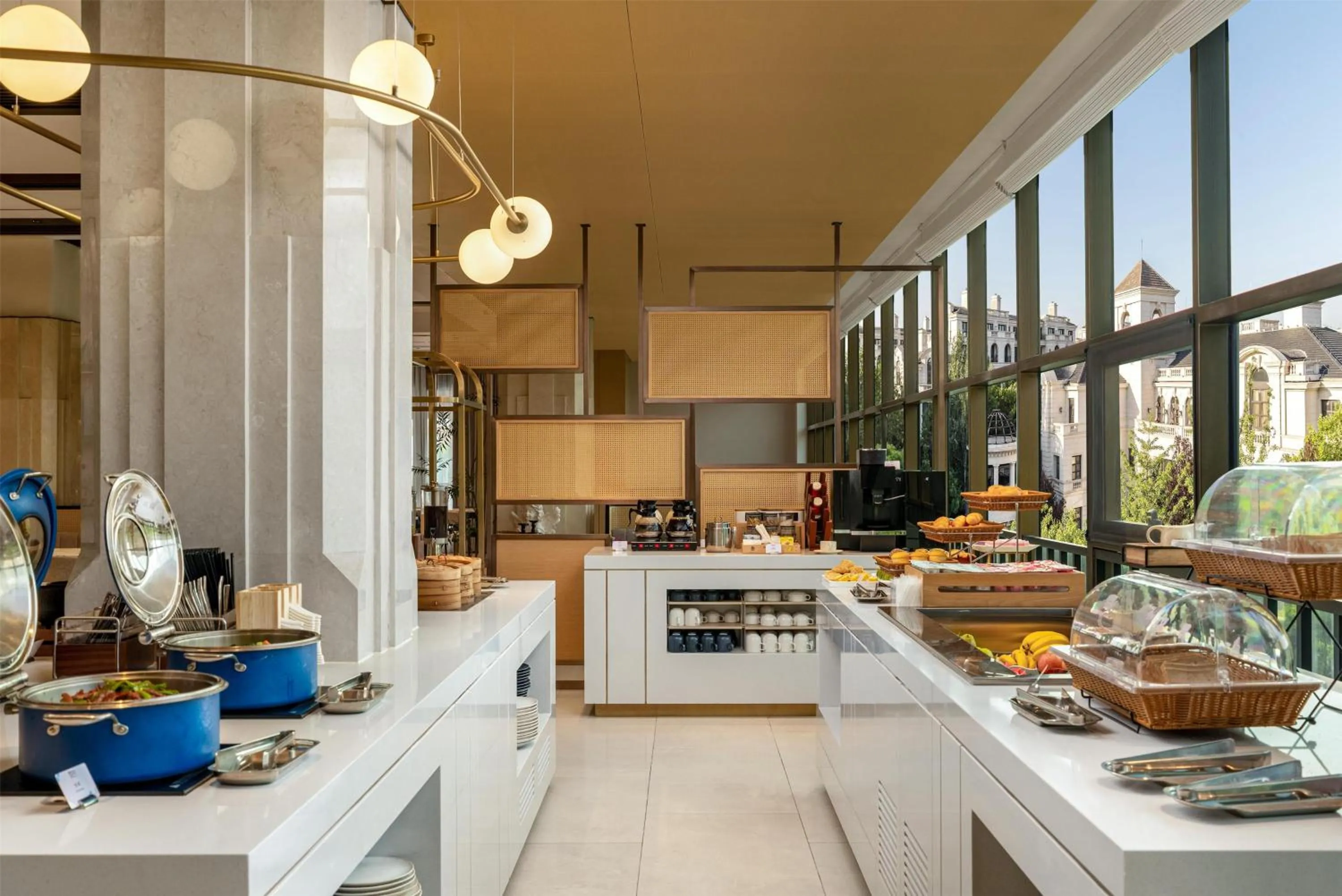 Restaurant/places to eat in Hilton Garden Inn Shanghai Jiading