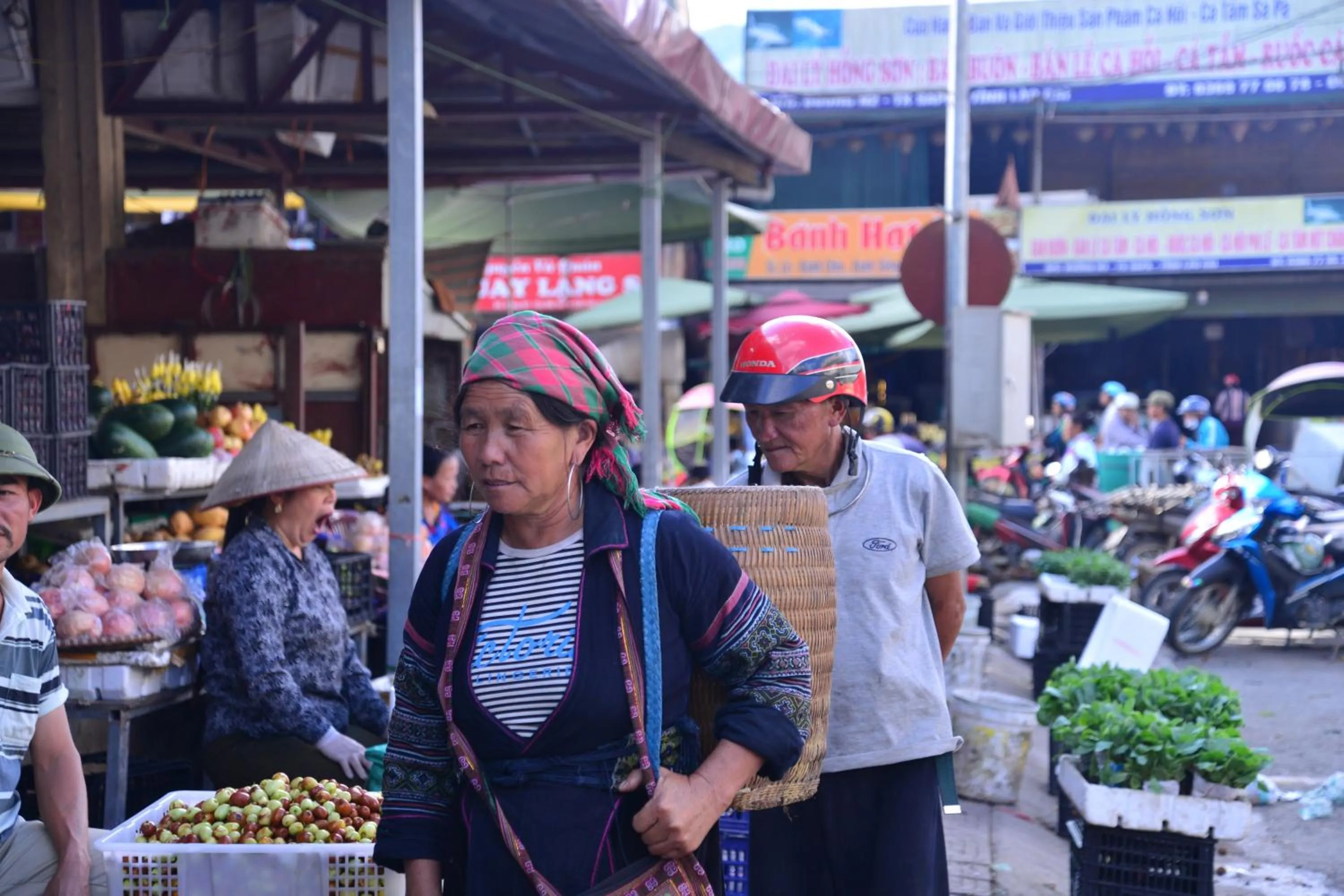 People in Chapa Farmstay - Mountain Retreat