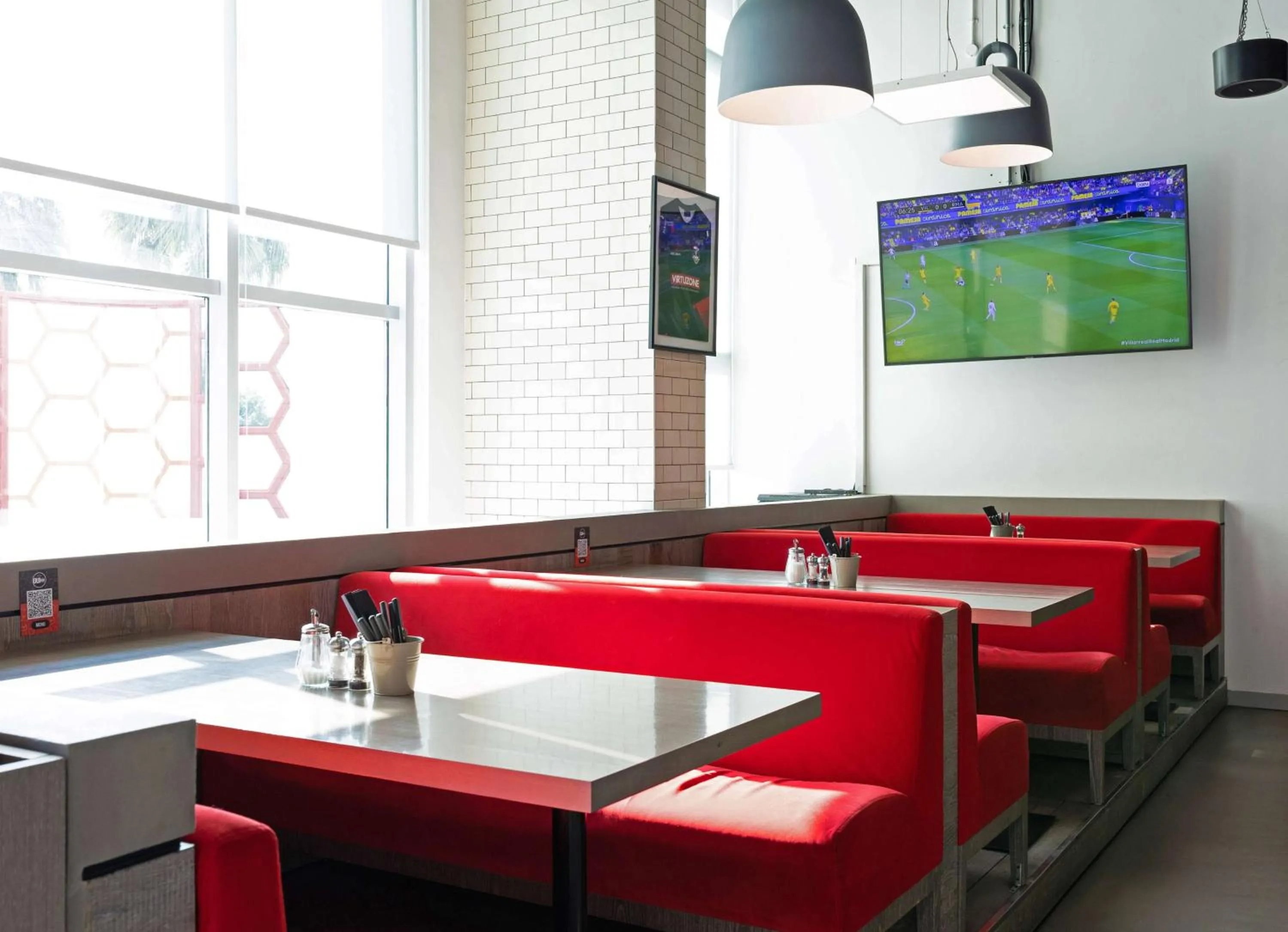 Restaurant/places to eat in Radisson RED Dubai Silicon Oasis