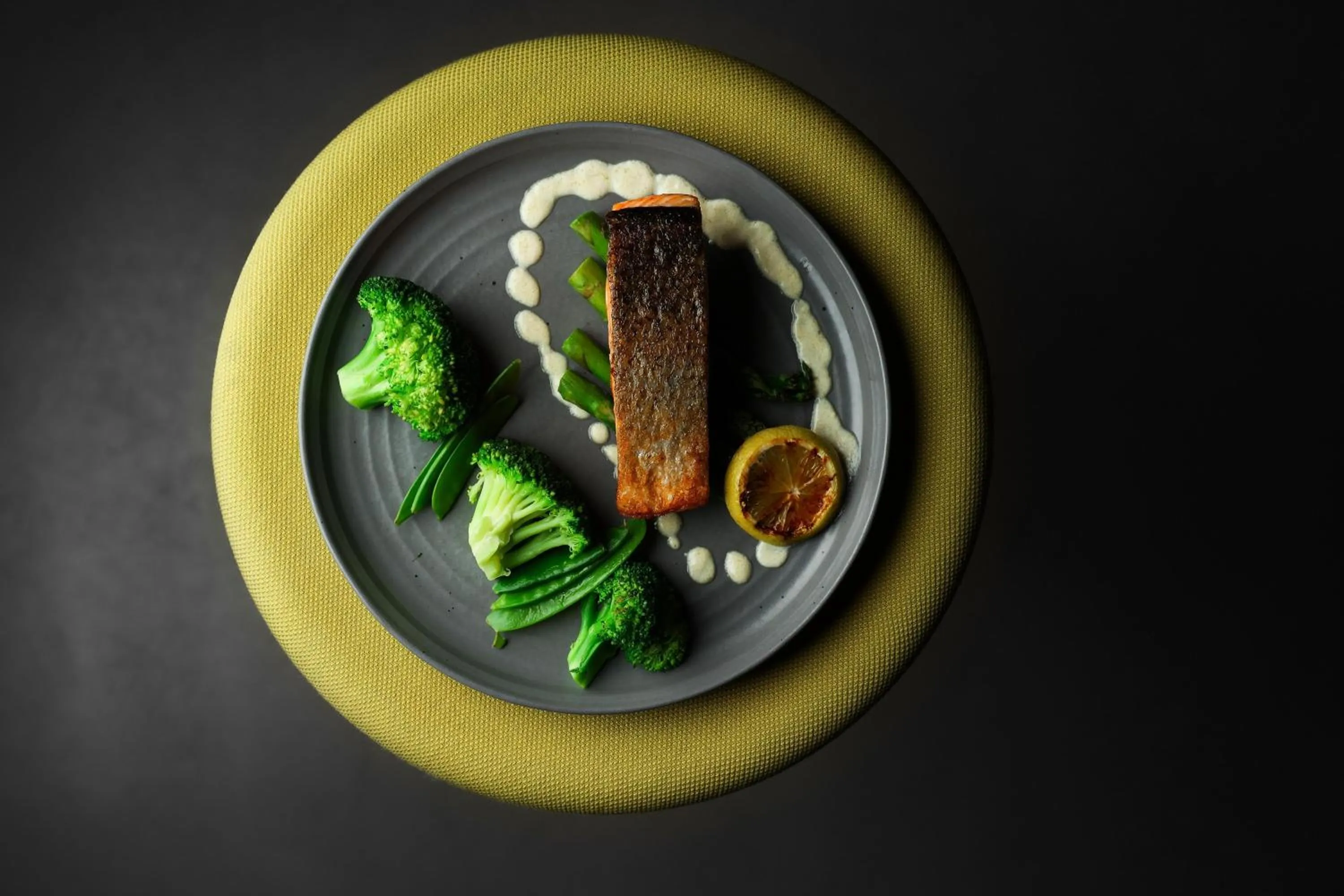 Restaurant/places to eat in Radisson RED Dubai Silicon Oasis