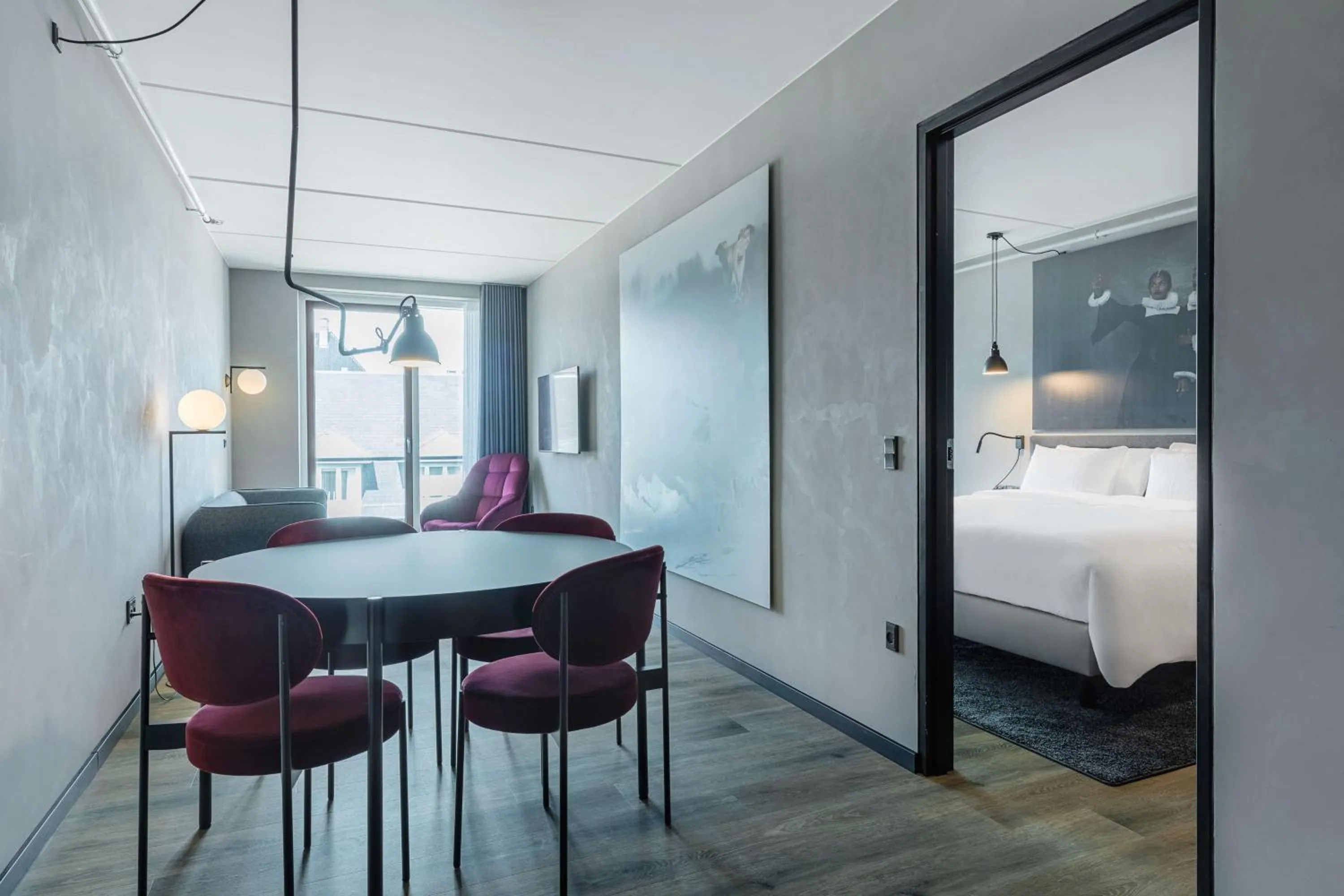 View (from property/room), Bed in Radisson RED Aarhus