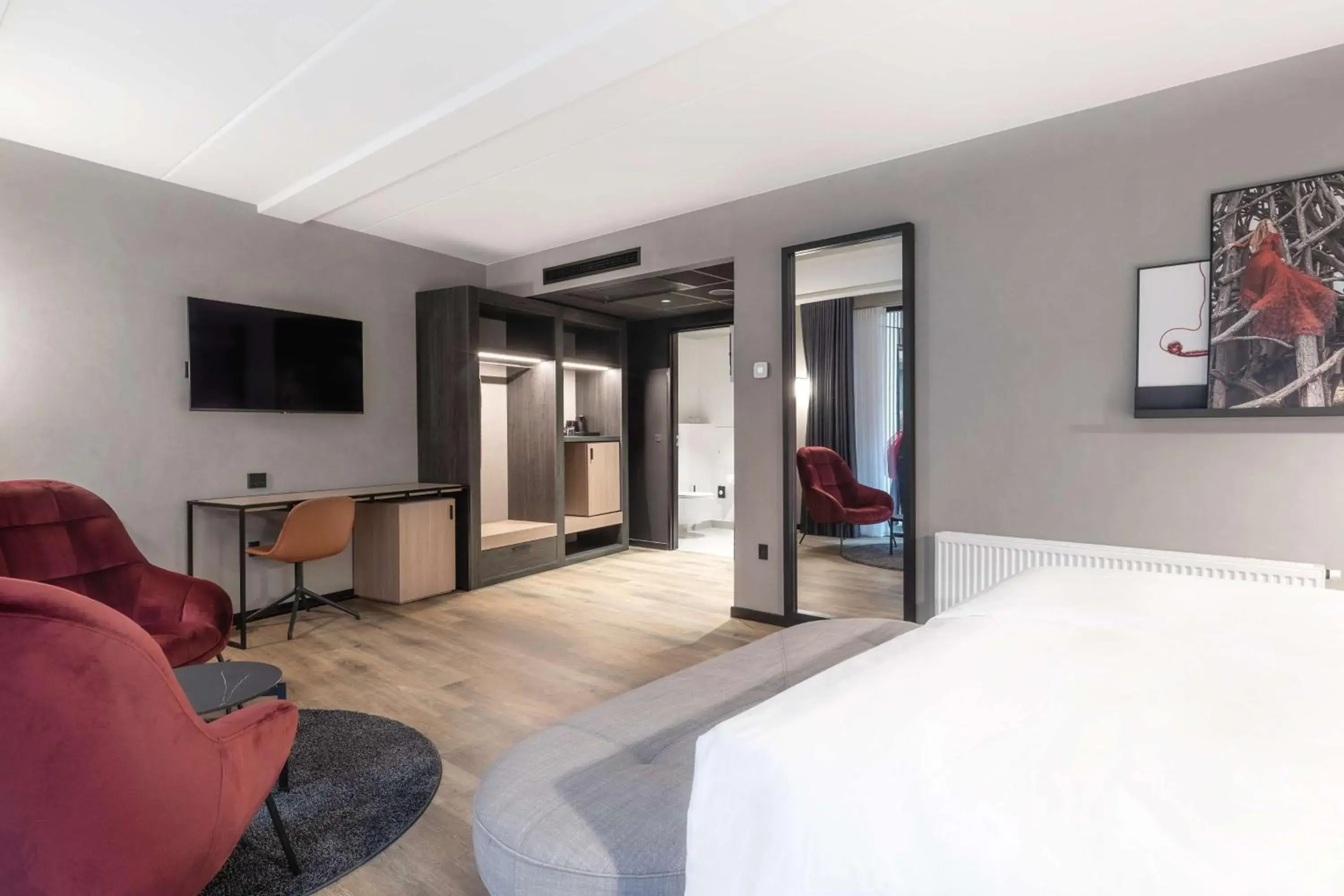 Seating area, Bed in Radisson RED Aarhus Seating area, Bed in Radisson RED Aarhus