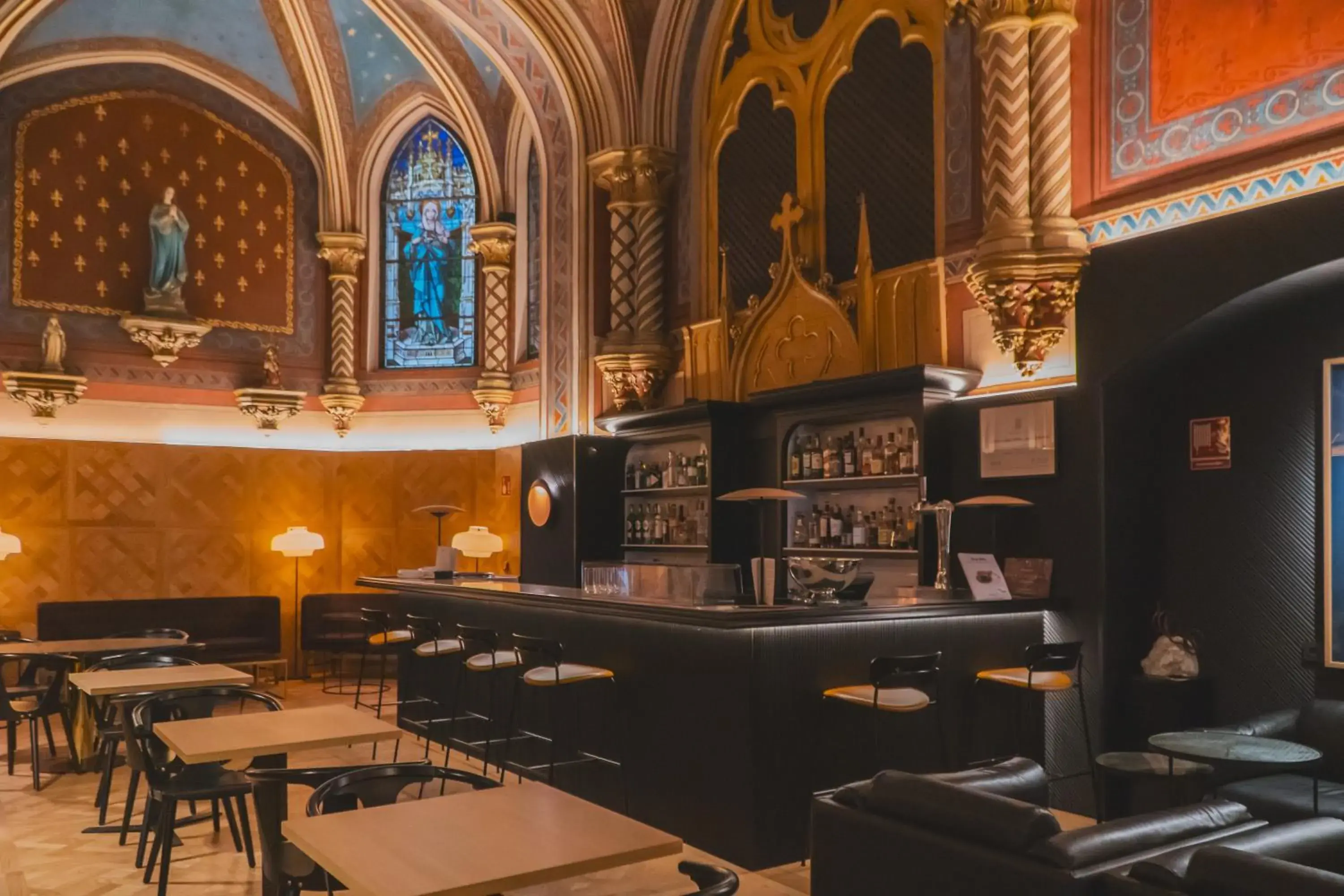 Lounge or bar in Zenit Convento San Martin Lounge or bar in Zenit Convento San Martin