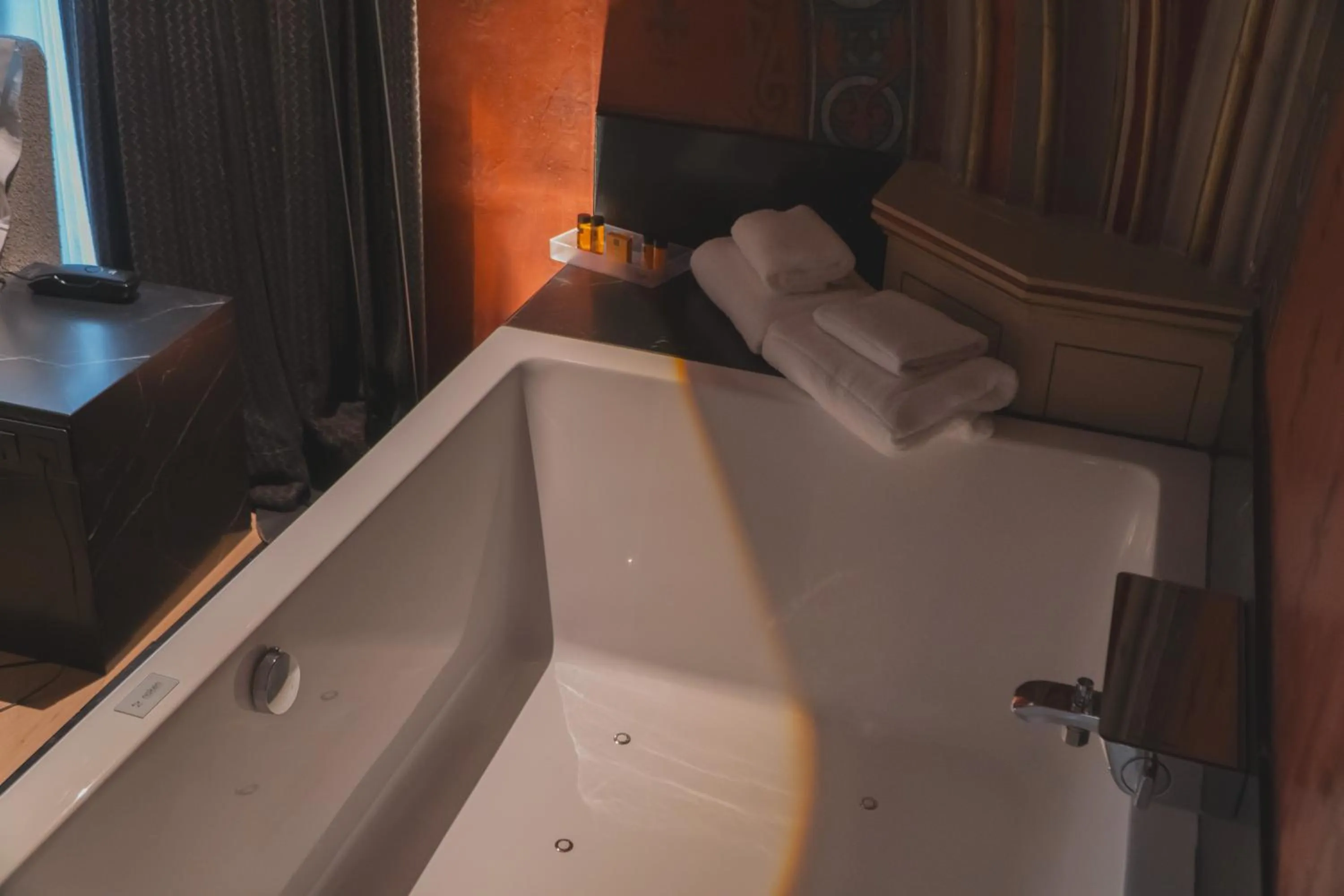 Bath in Zenit Convento San Martin