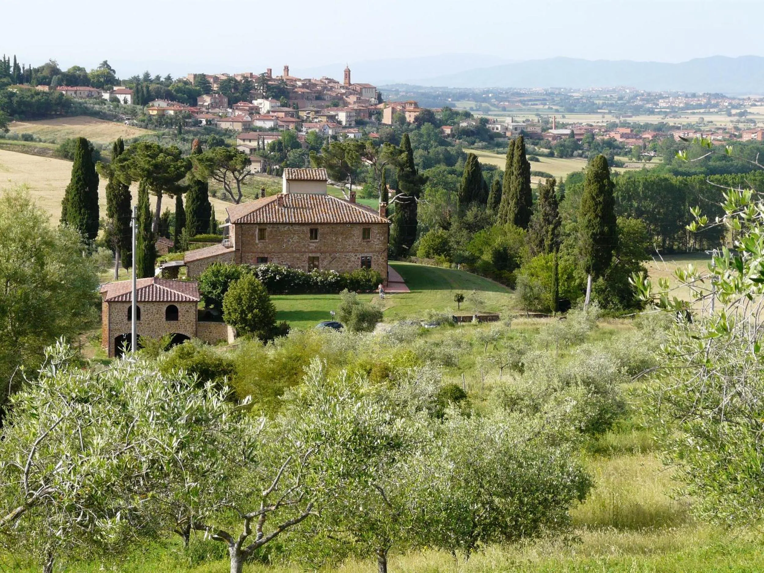 Property building in Agriturismo tranquillo e con vista panoramica