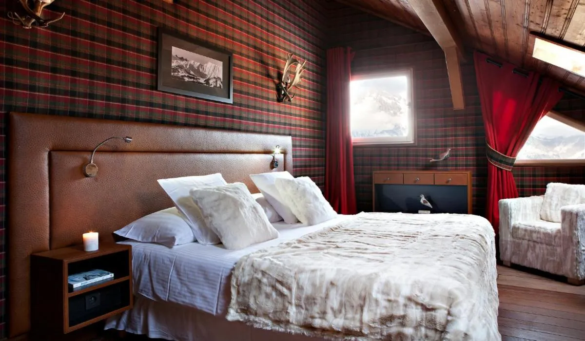 Bedroom, Bed in Lodge Park