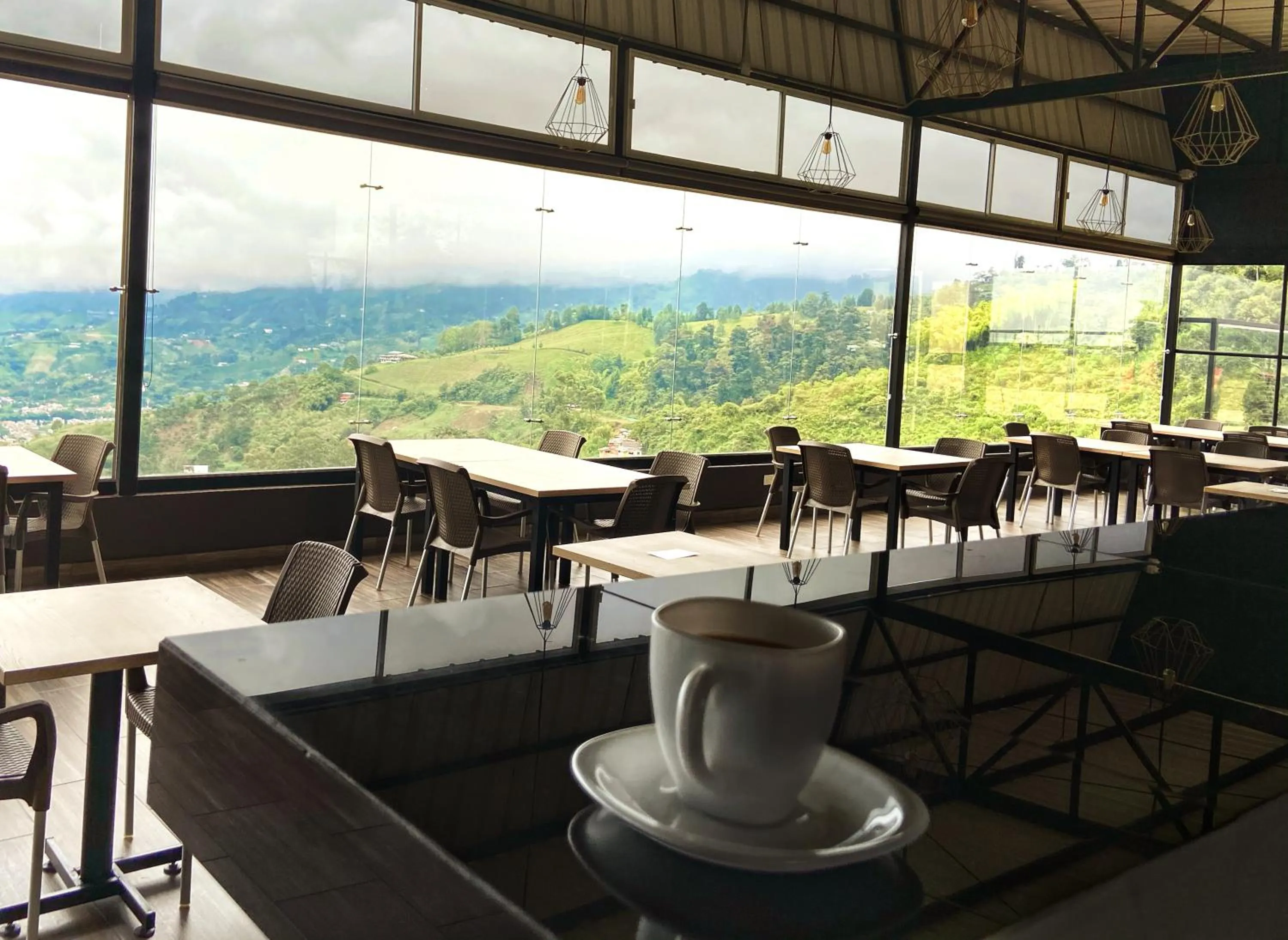 Restaurant/places to eat in Hotel Entre Lomas