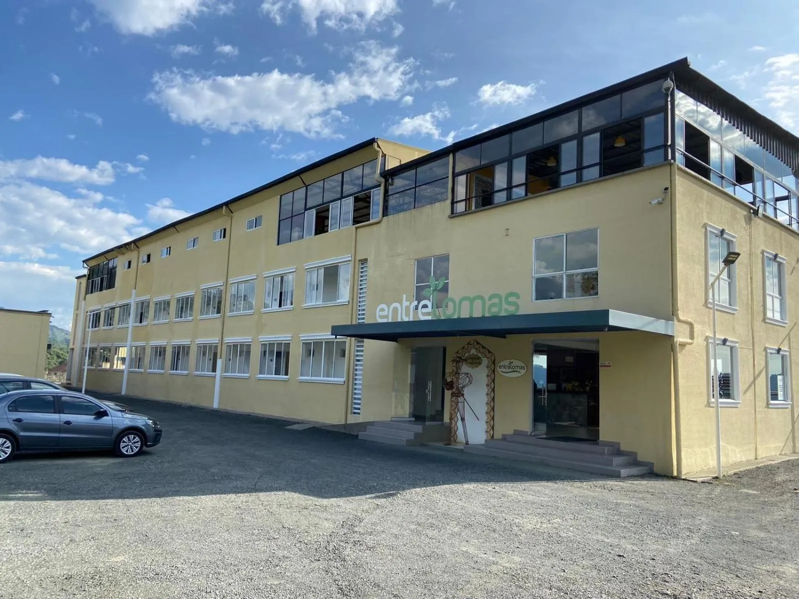 Property building in Hotel Entre Lomas