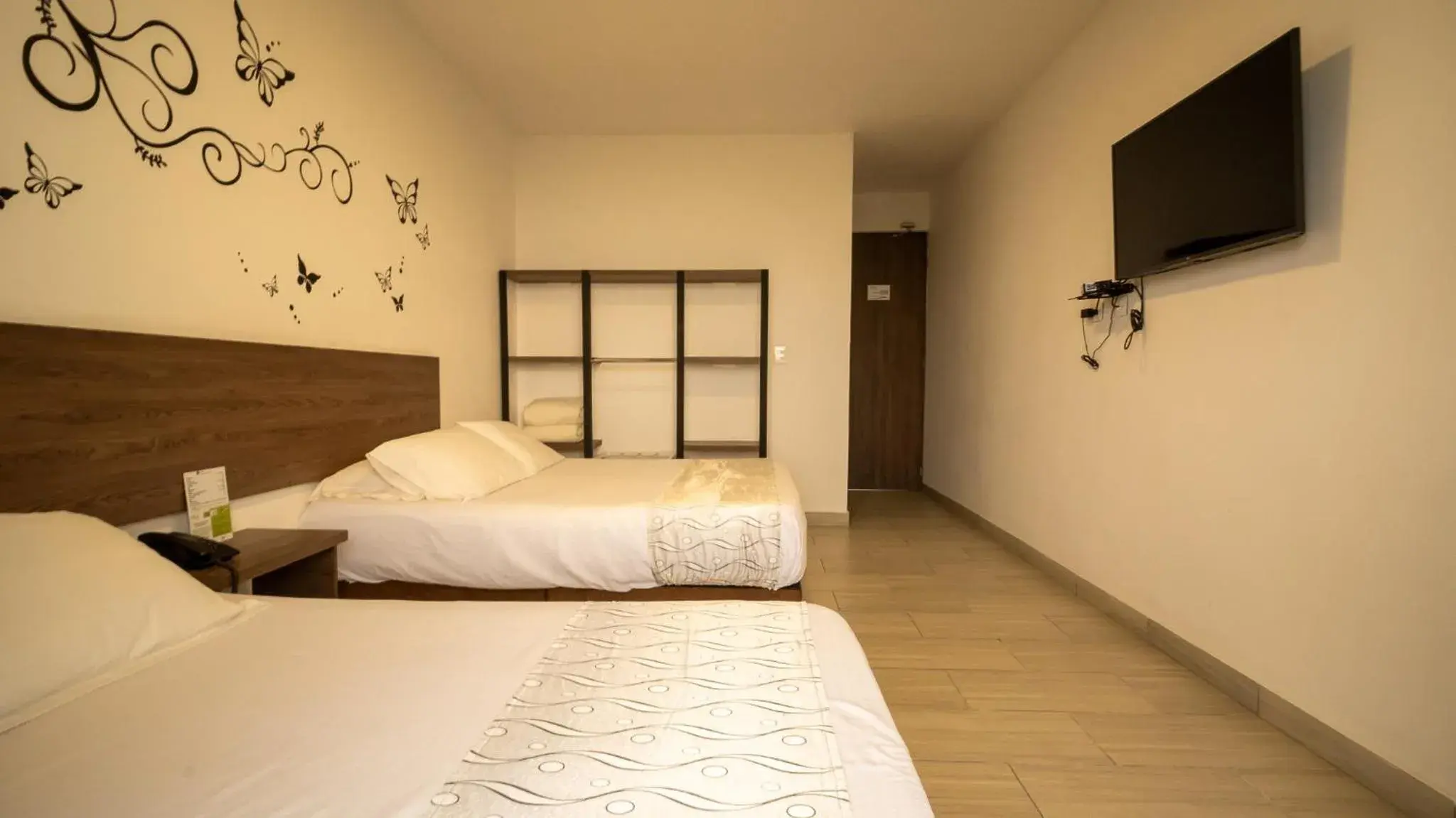 Standard Twin Room with Mountain View in Hotel Entre Lomas Standard Twin Room with Mountain View in Hotel Entre Lomas