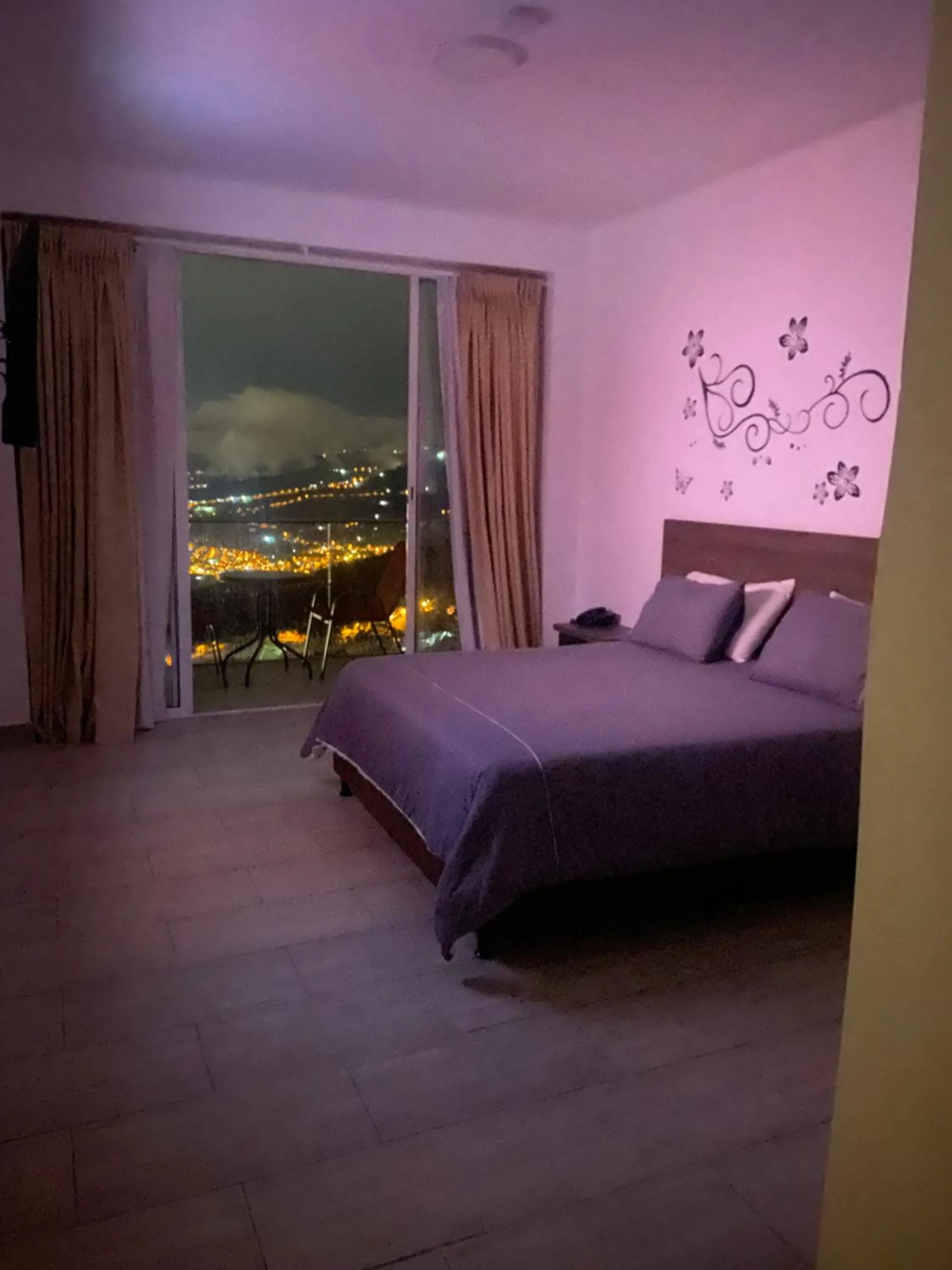 Bed in Hotel Entre Lomas