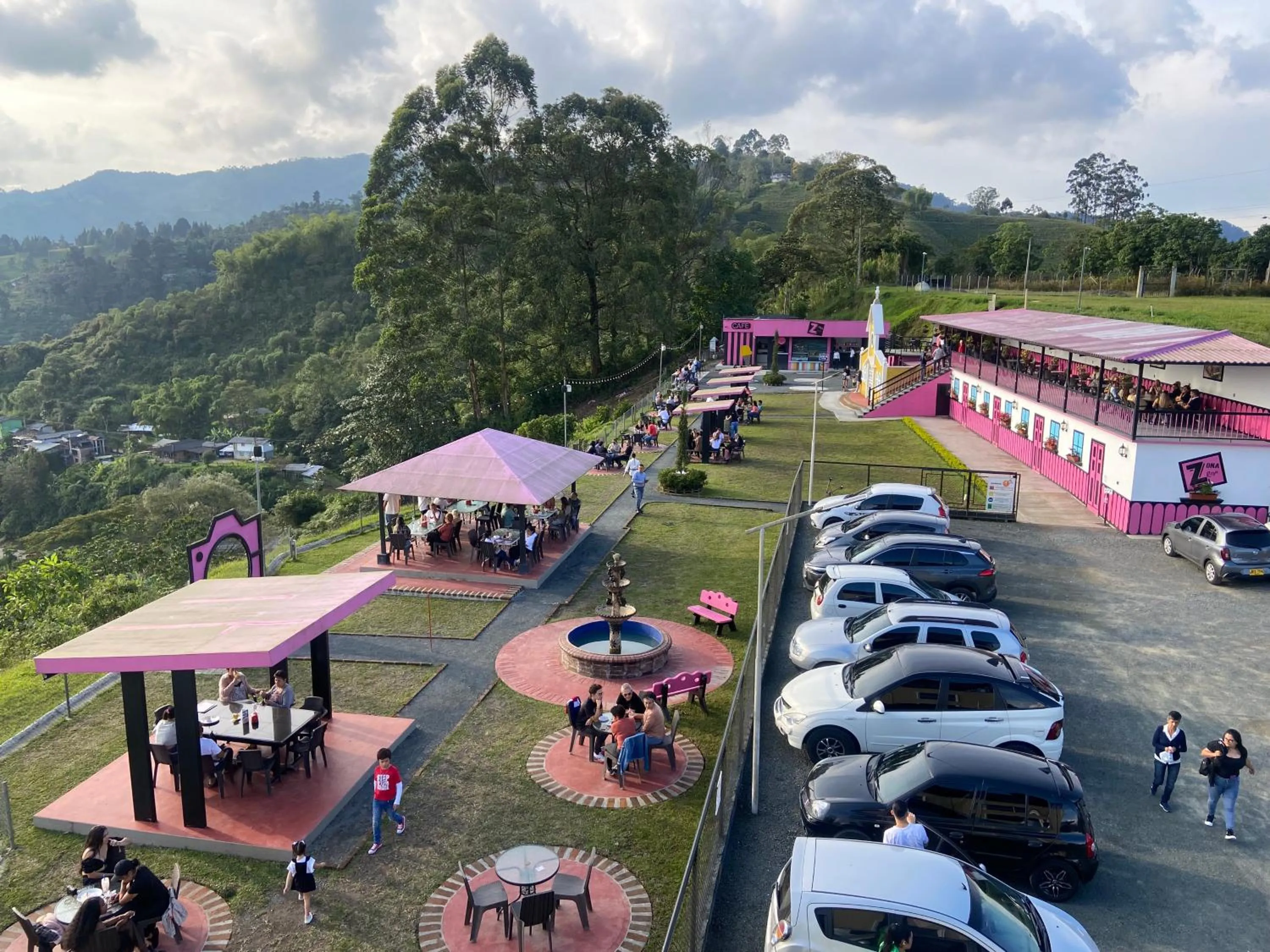 Spring in Hotel Entre Lomas