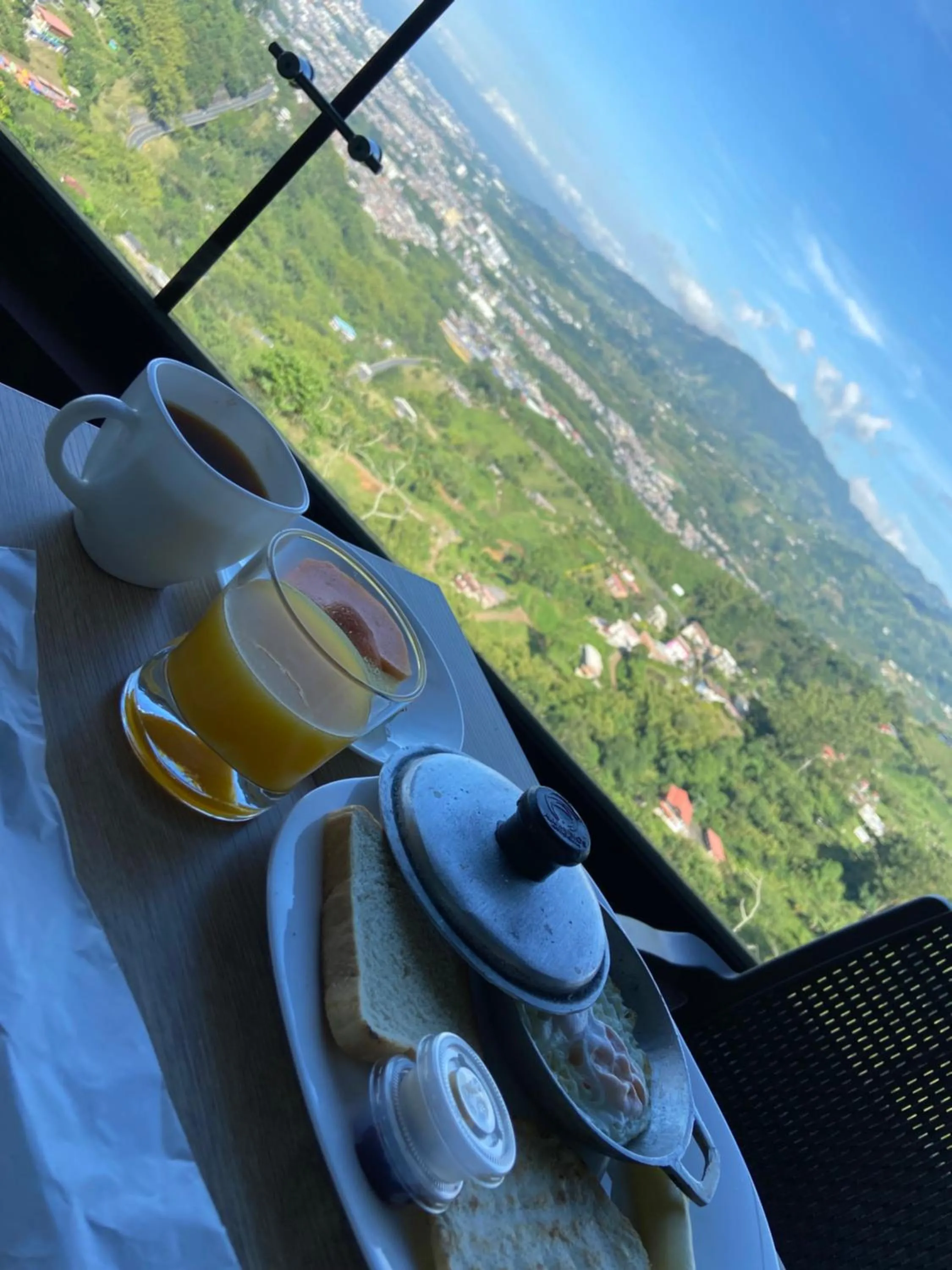 Restaurant/places to eat in Hotel Entre Lomas