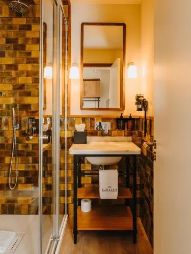 Shower in Hotel Casa Luz