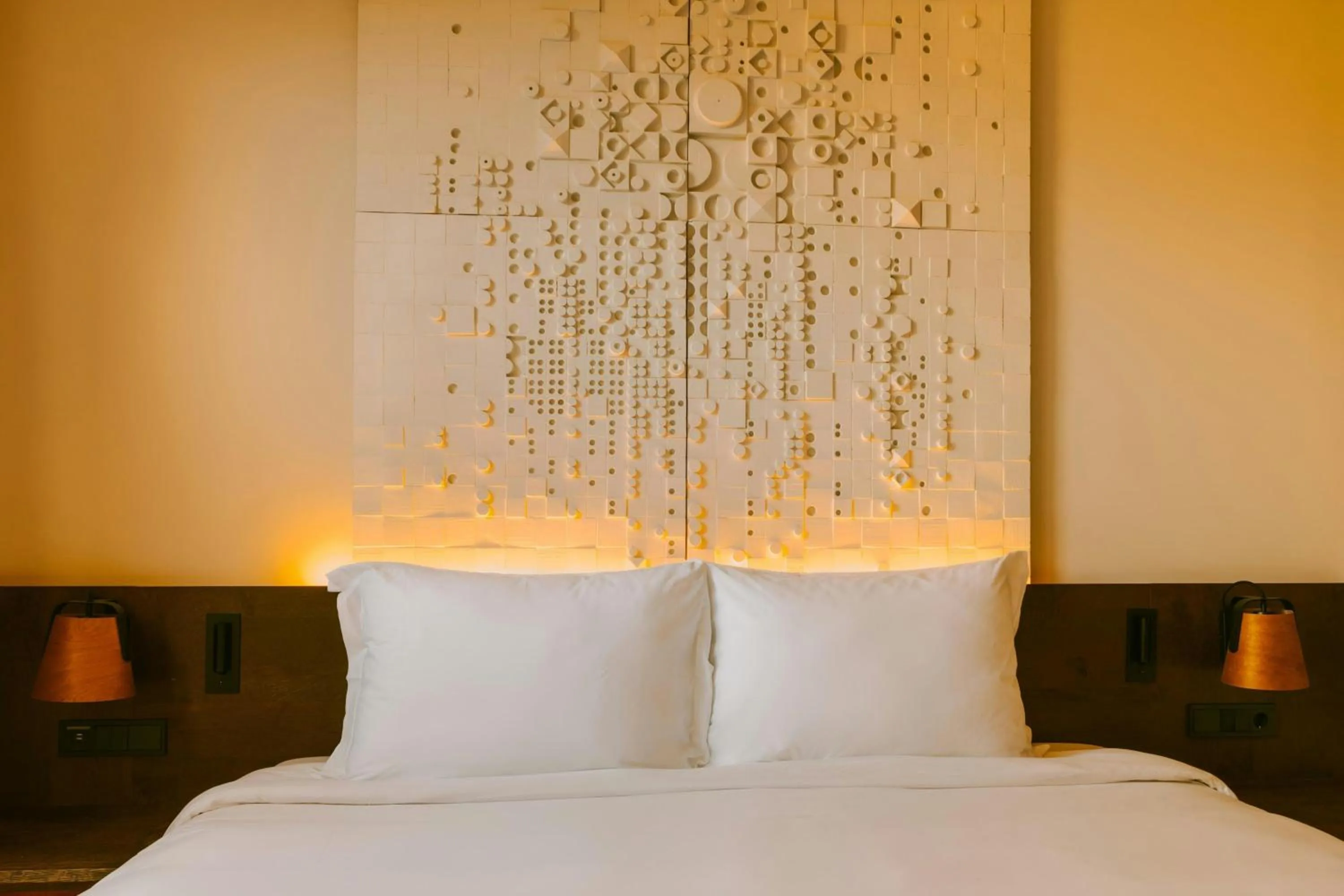 Bedroom, Bed in Casa Luz Hotel Plaça Universitat, Sonder by Marriott Bonvoy