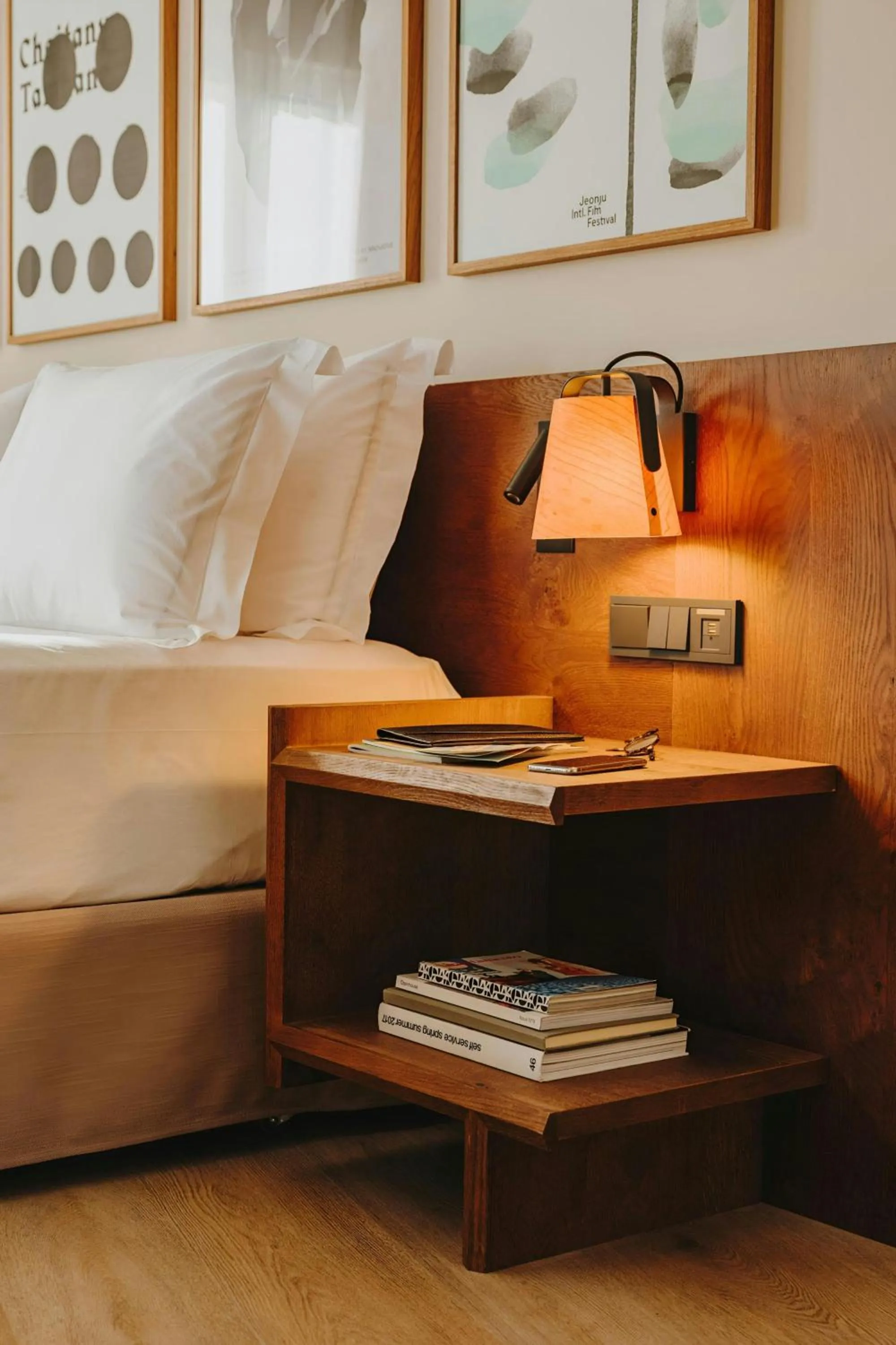 Bedroom, Bed in Casa Luz Hotel Plaça Universitat, Sonder by Marriott Bonvoy