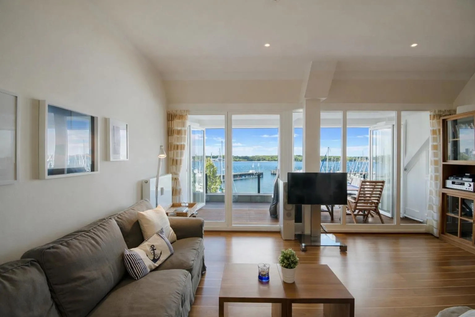 fewo1846 - Baltic Lodge - komfortable Maisonettewohnung mit 3 Schlafzimmern, Balkon und Blick auf die Marina Sonwik