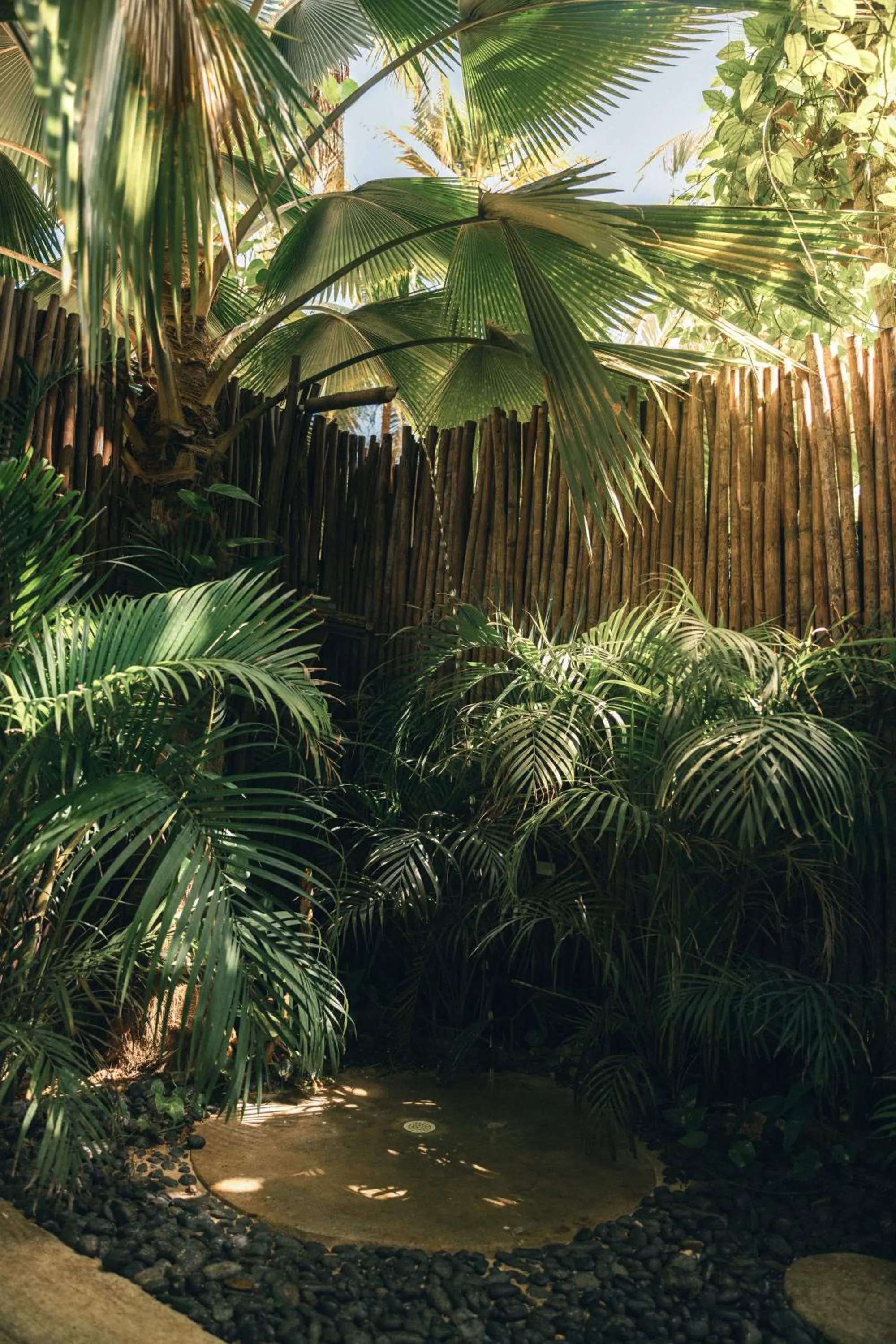 Shower in Éteka Slow Beach Hotel Adults Only