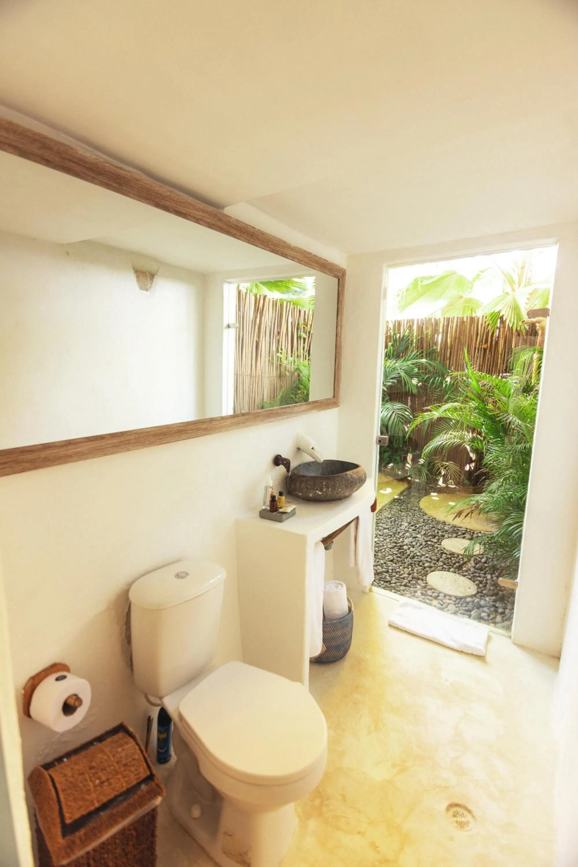 Bathroom in Éteka Slow Beach Hotel Adults Only