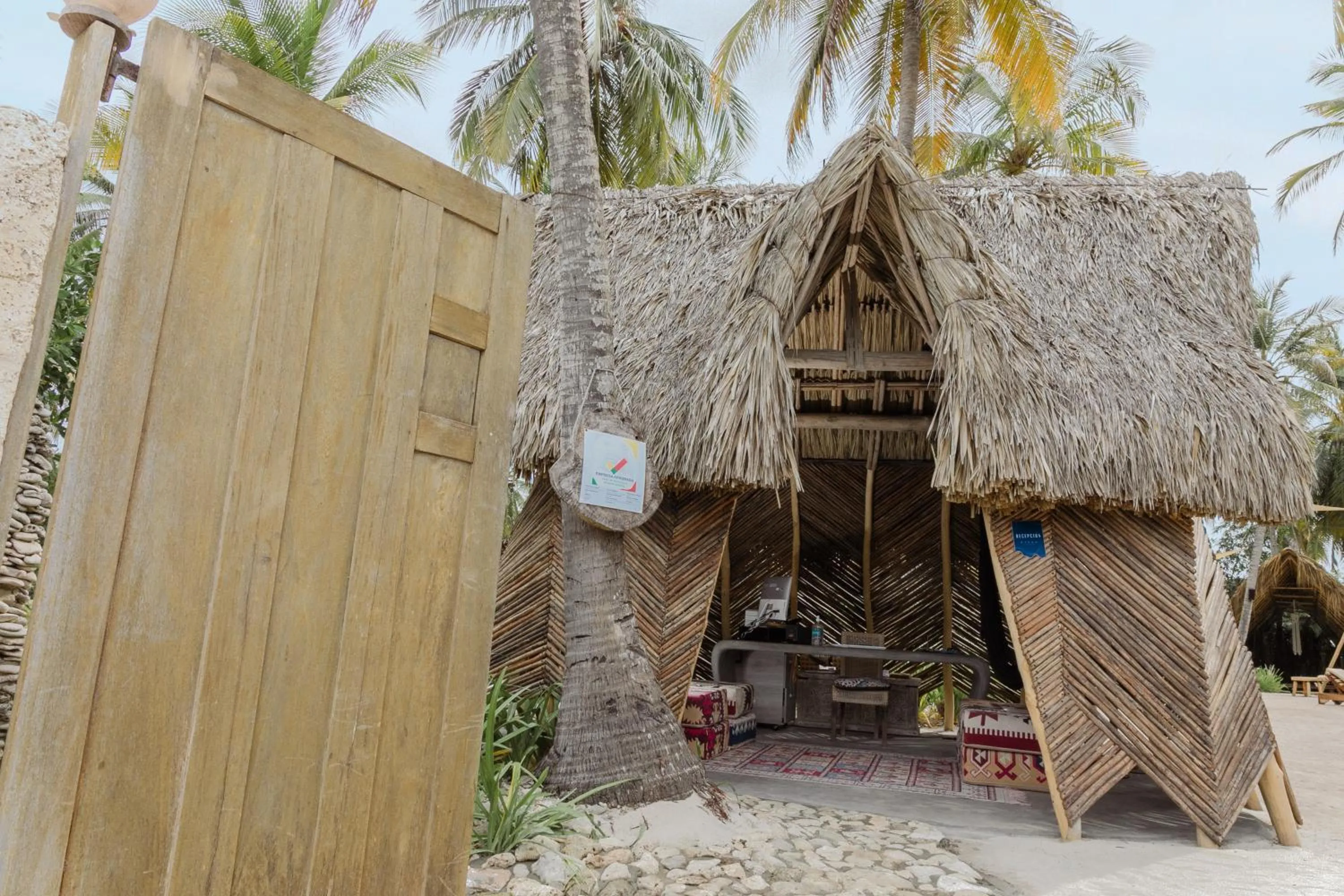 Lobby or reception in Éteka Slow Beach Hotel Adults Only