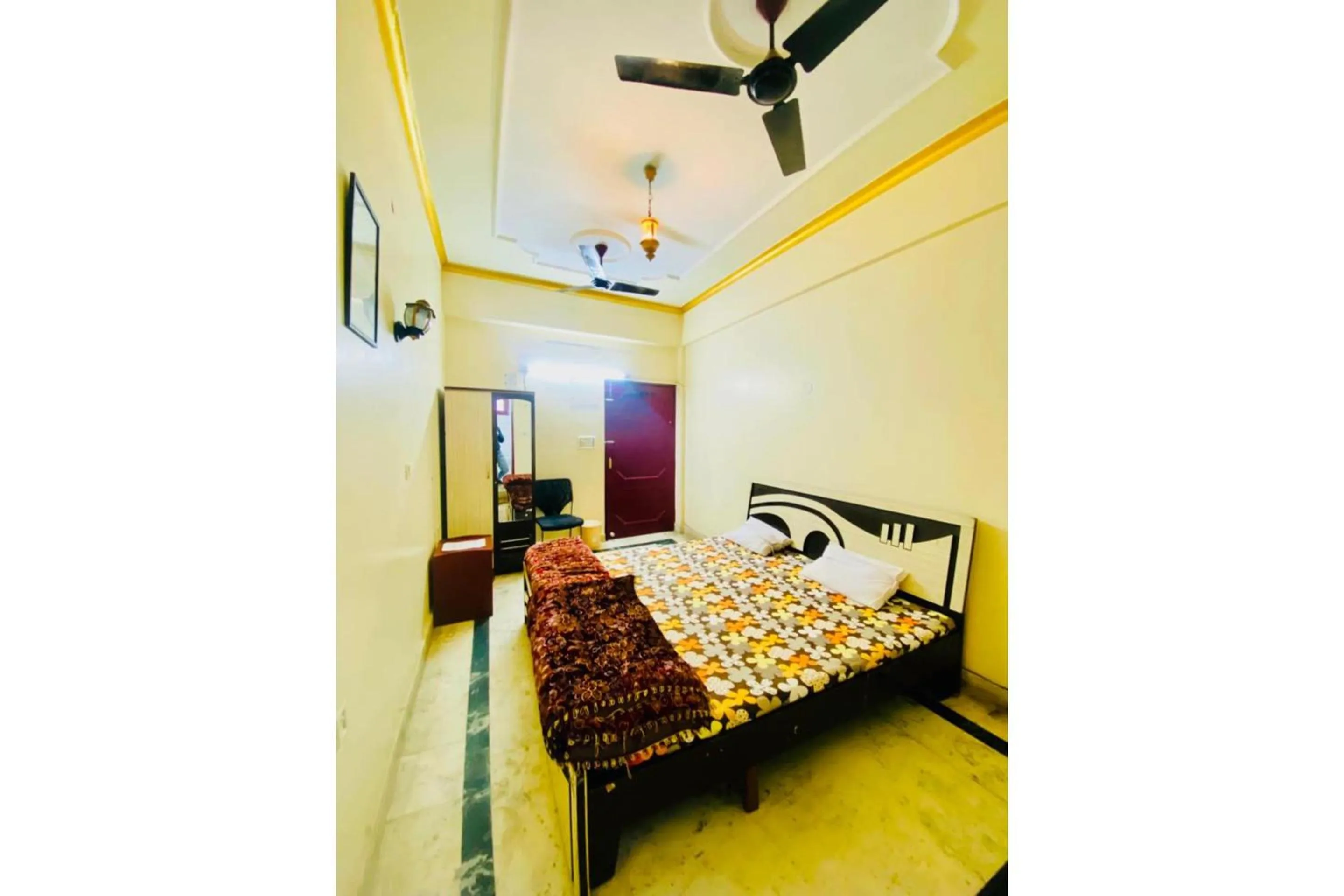 Other, Bed in J C Guest House