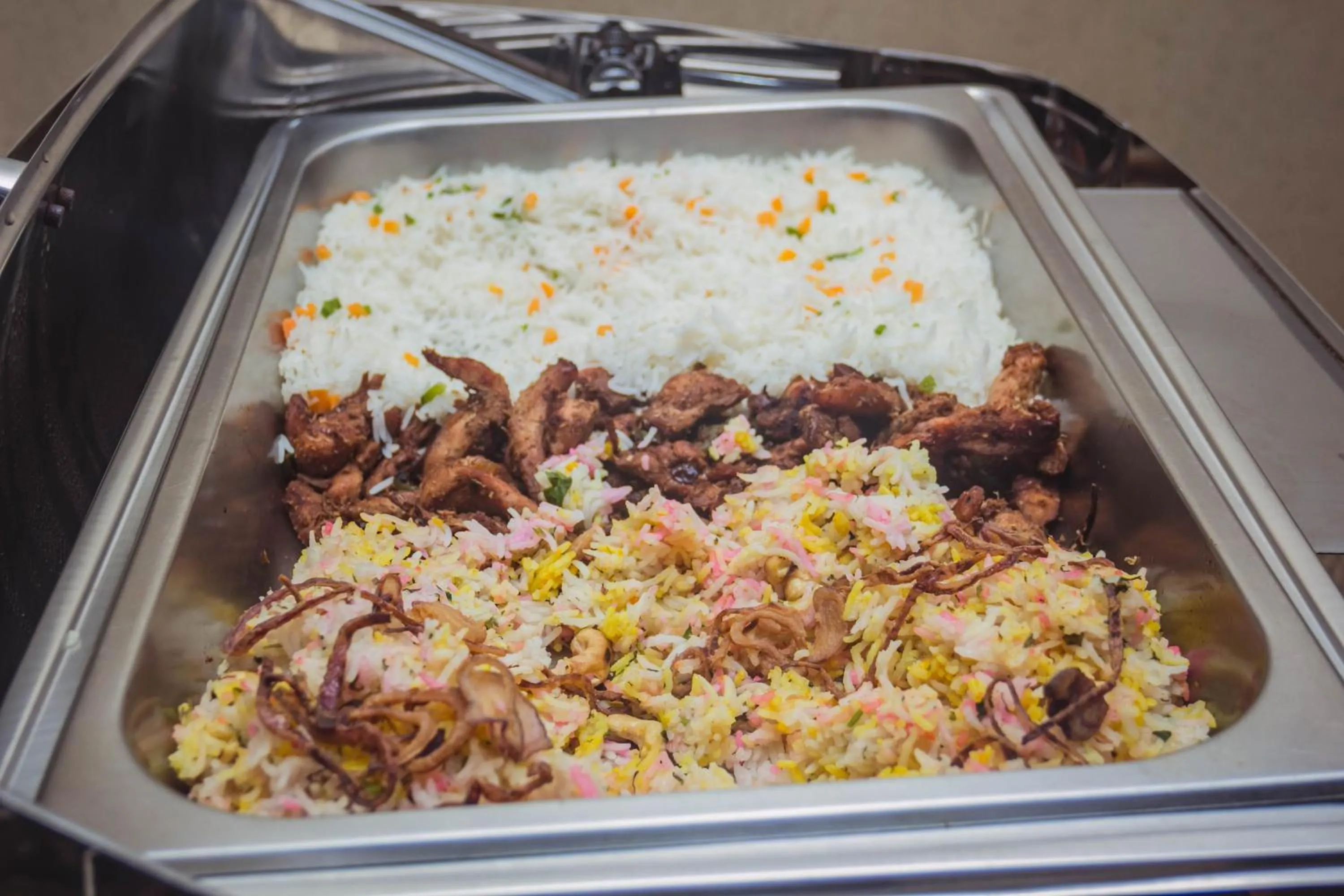 Food and drinks in Kenlon Hotel Kampala