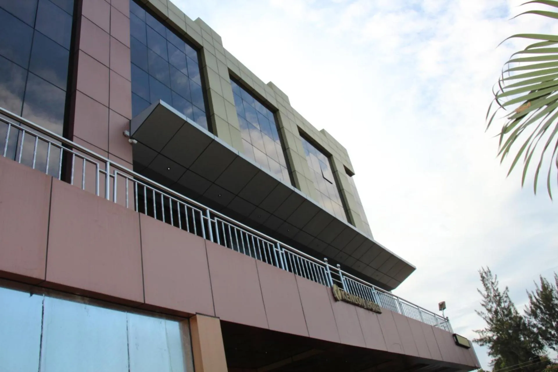 Property building in Kenlon Hotel Kampala