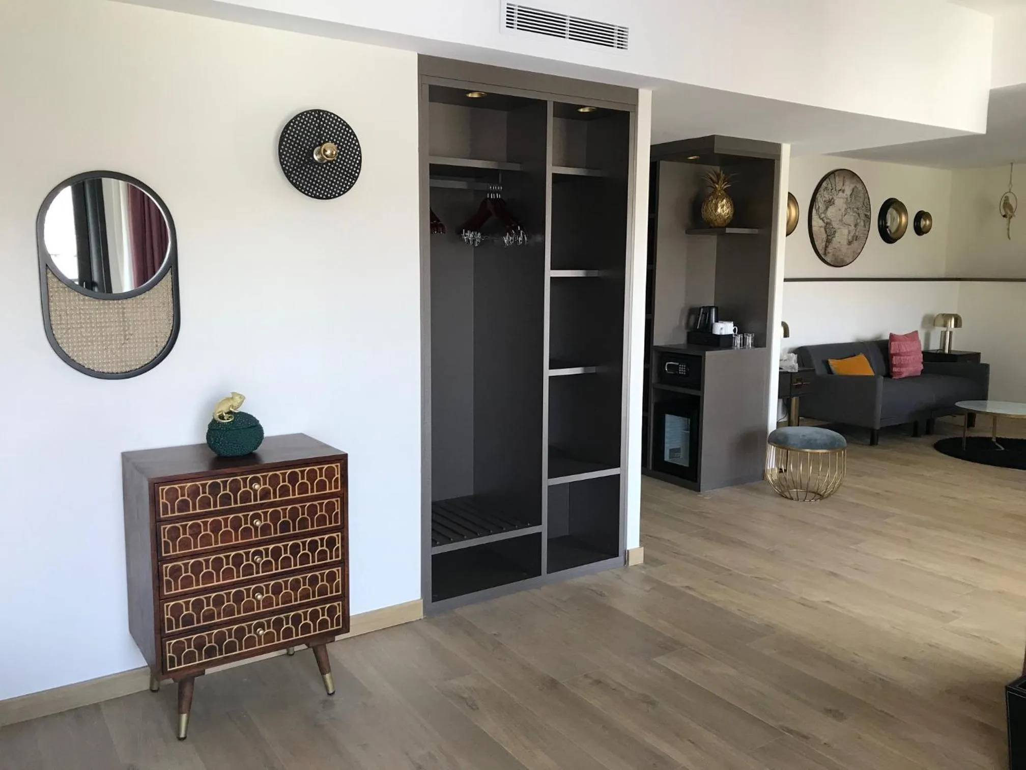 Living room in Hôtel La Villa Port d'Antibes & Spa