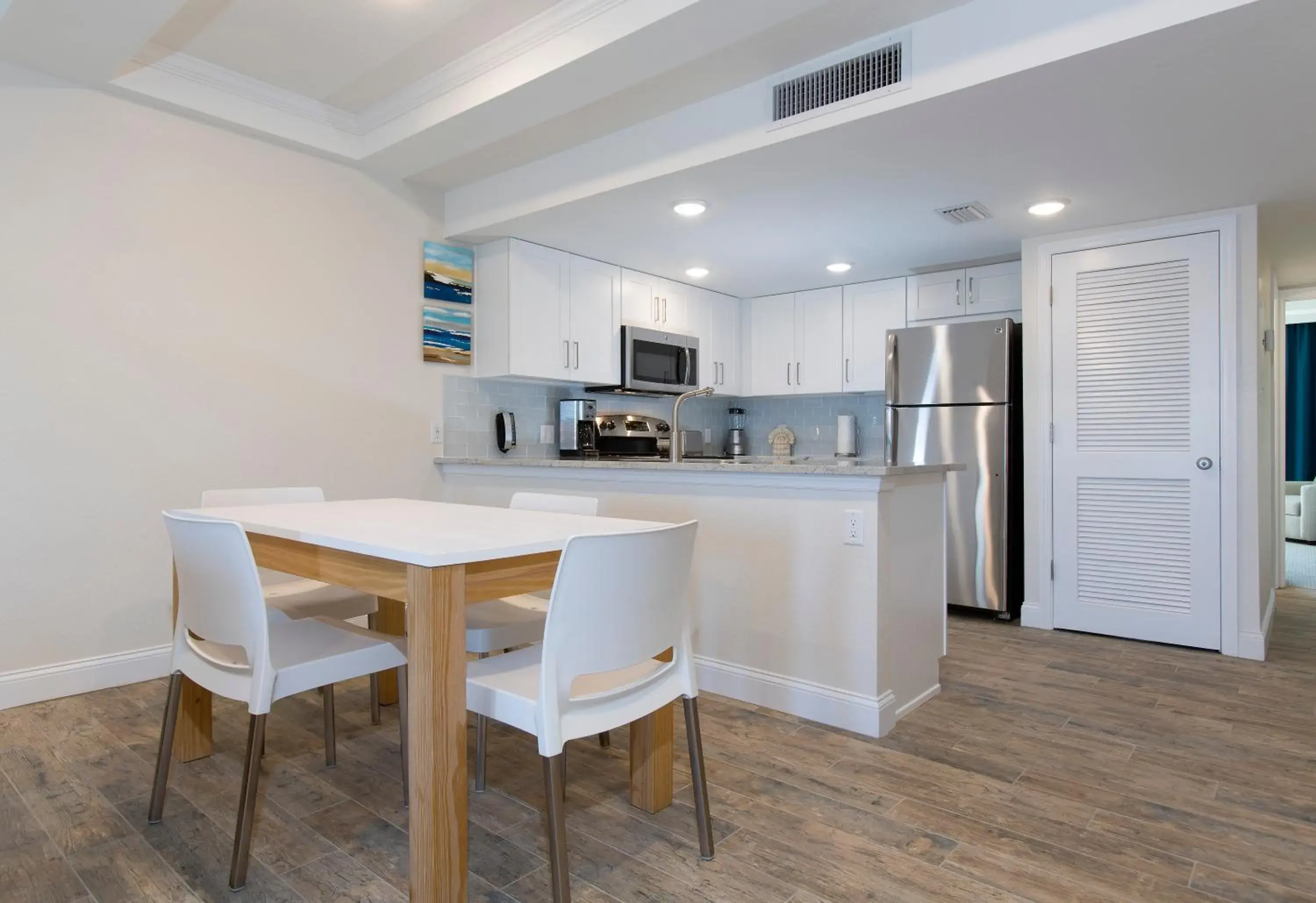 Kitchen or kitchenette in The Fold Hotels Indian Shores Kitchen or kitchenette in The Fold Hotels Indian Shores