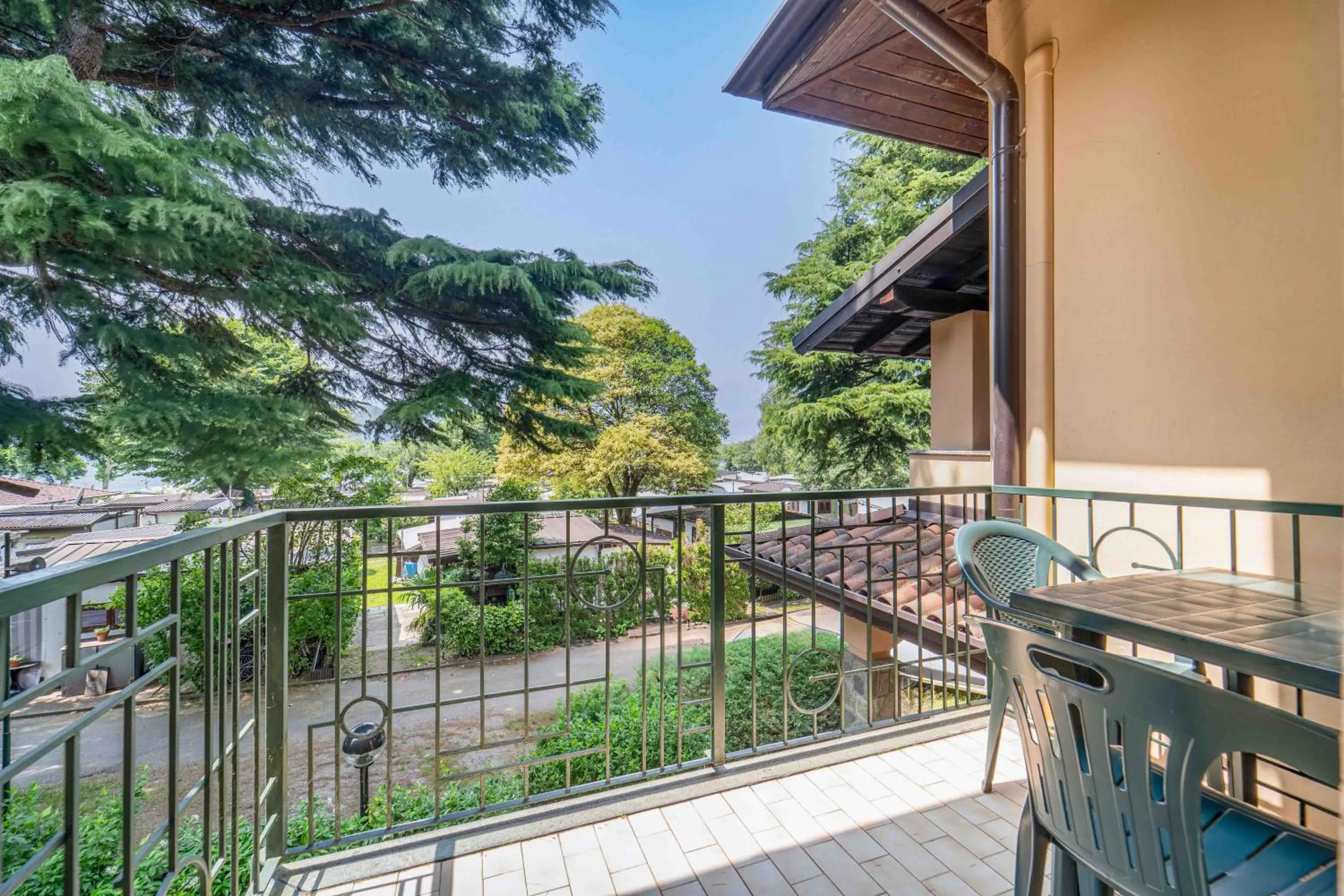 Day in Green Village Accommodations