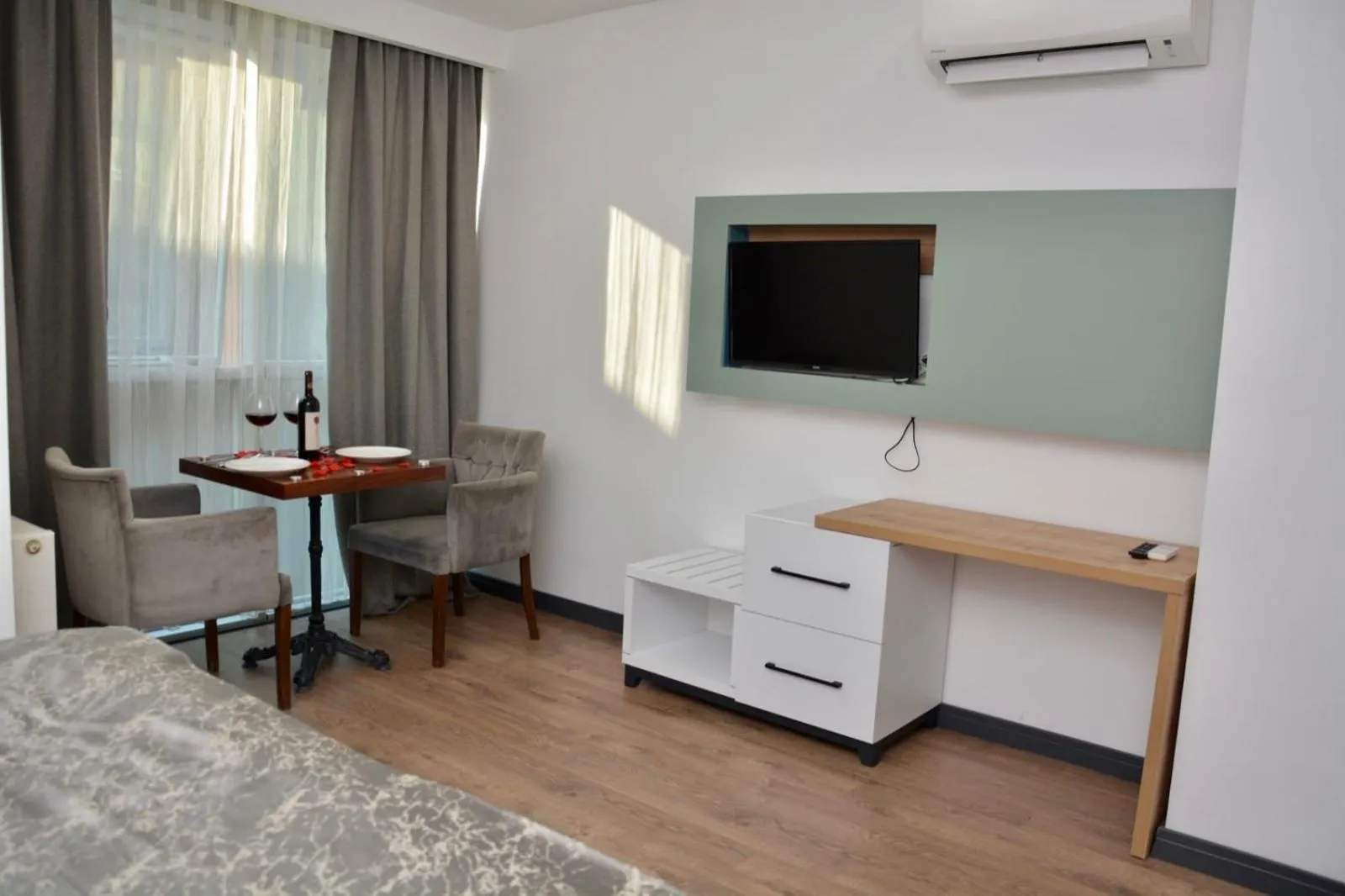 TV and multimedia, Bed in My Sun Hotel