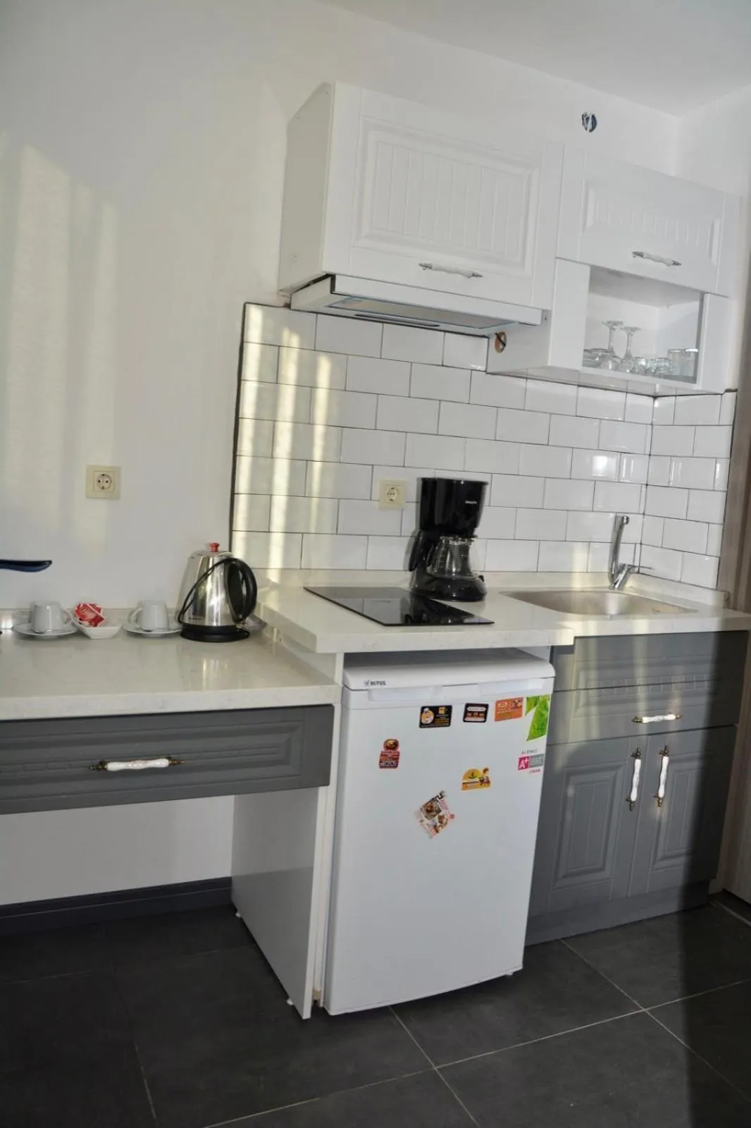 Kitchen or kitchenette in My Sun Hotel