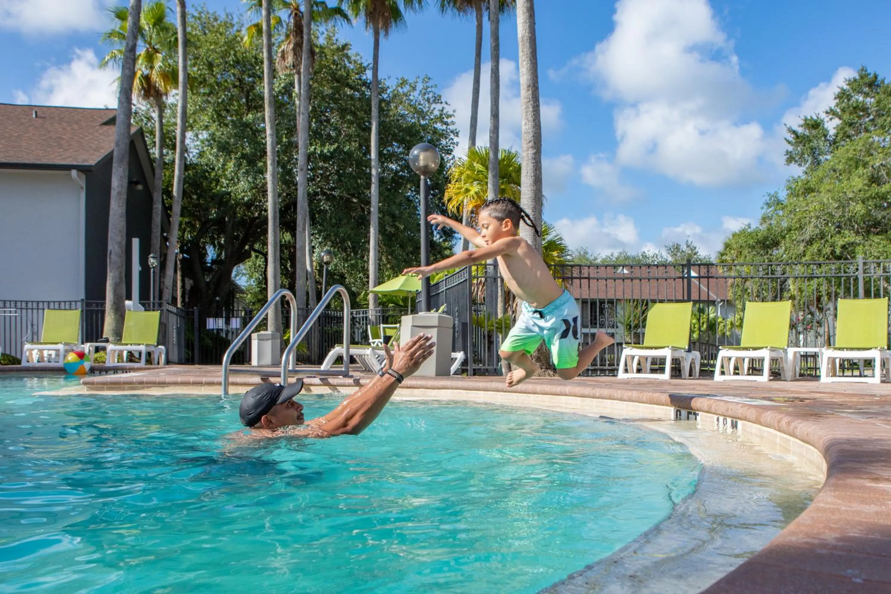 Swimming pool in Legacy Vacation Resorts Kissimmee & Orlando - Near Disney