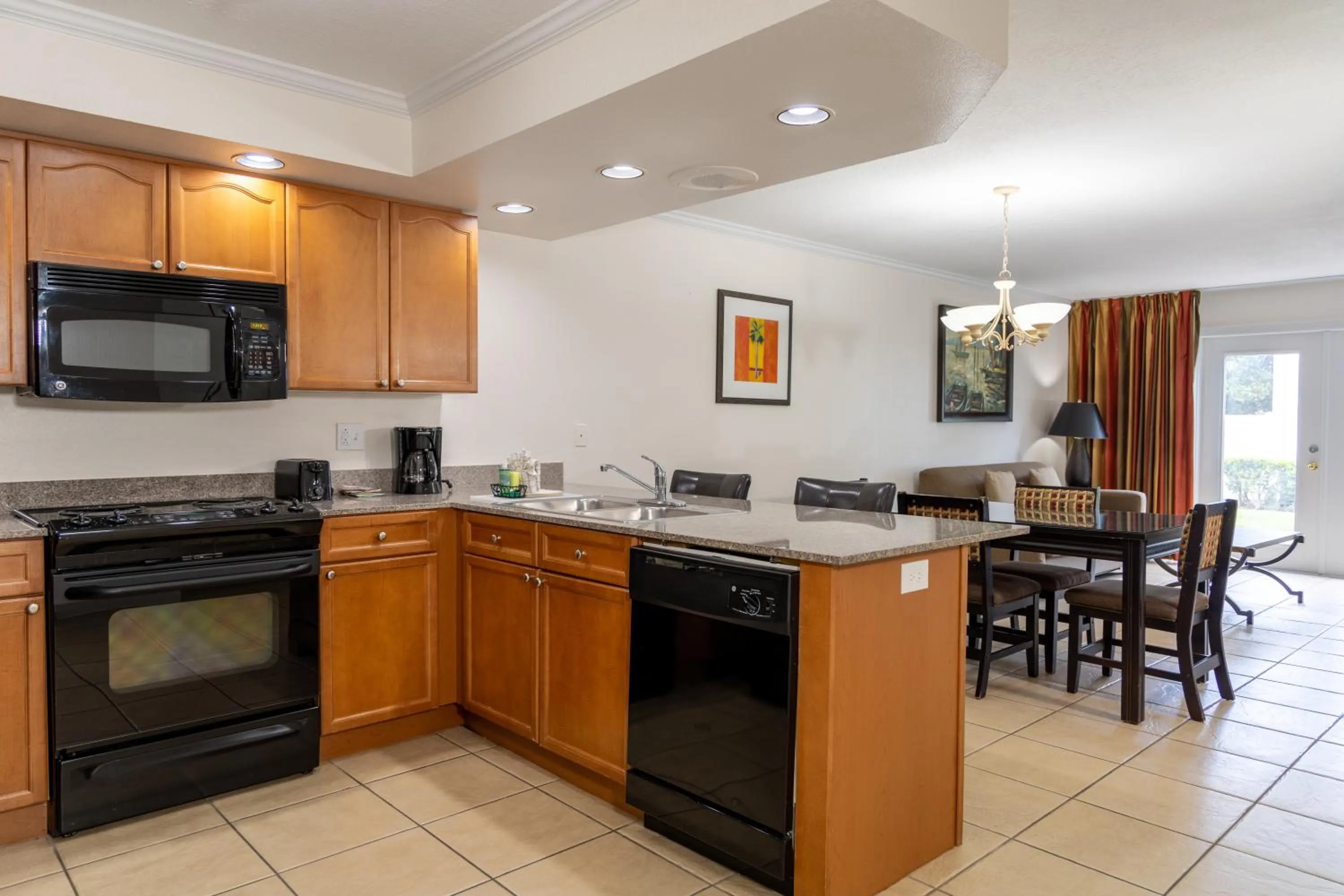 Kitchen or kitchenette in Legacy Vacation Resorts Kissimmee & Orlando - Near Disney