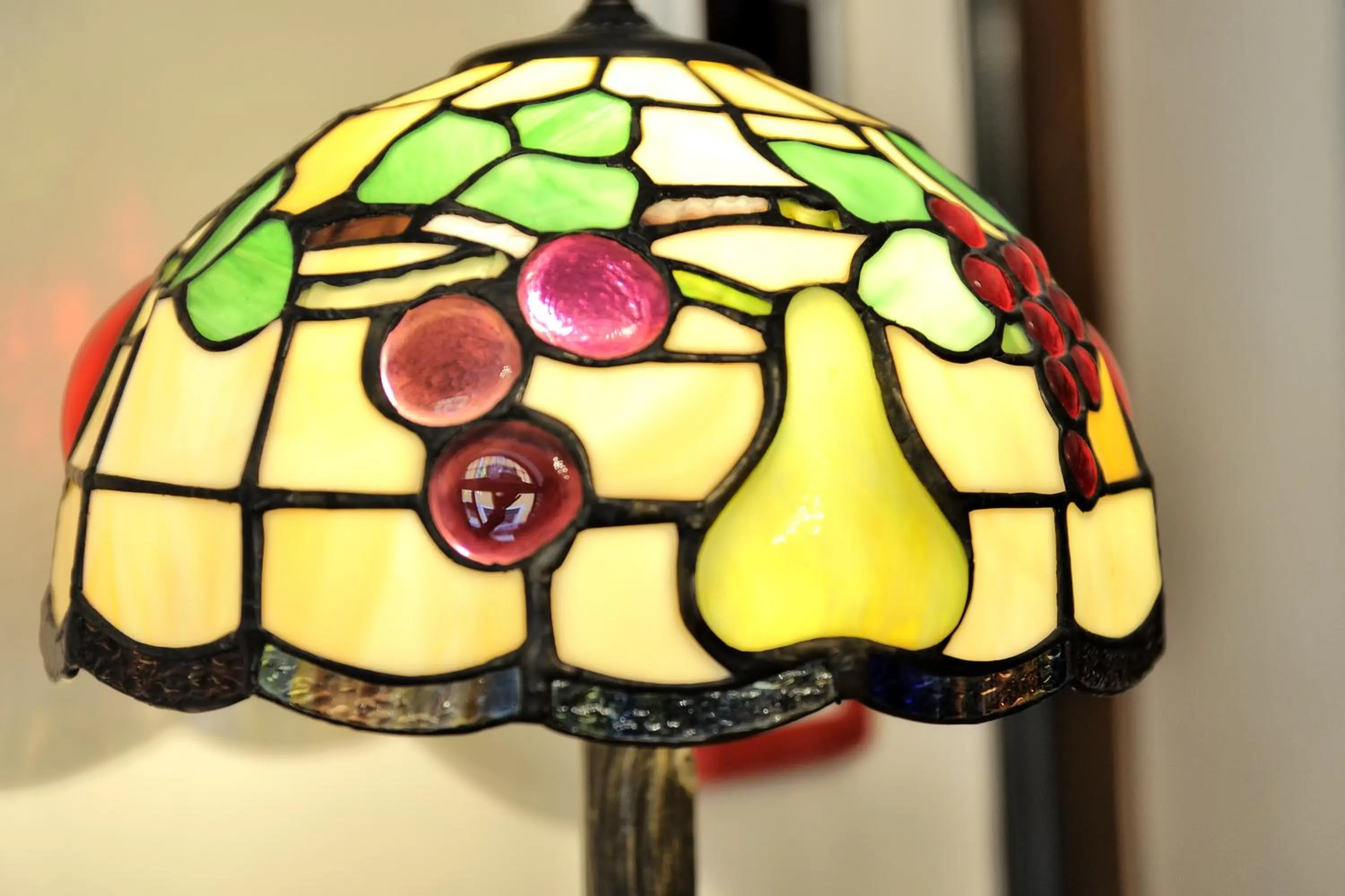 Communal lounge/ TV room in Hotel al Corso