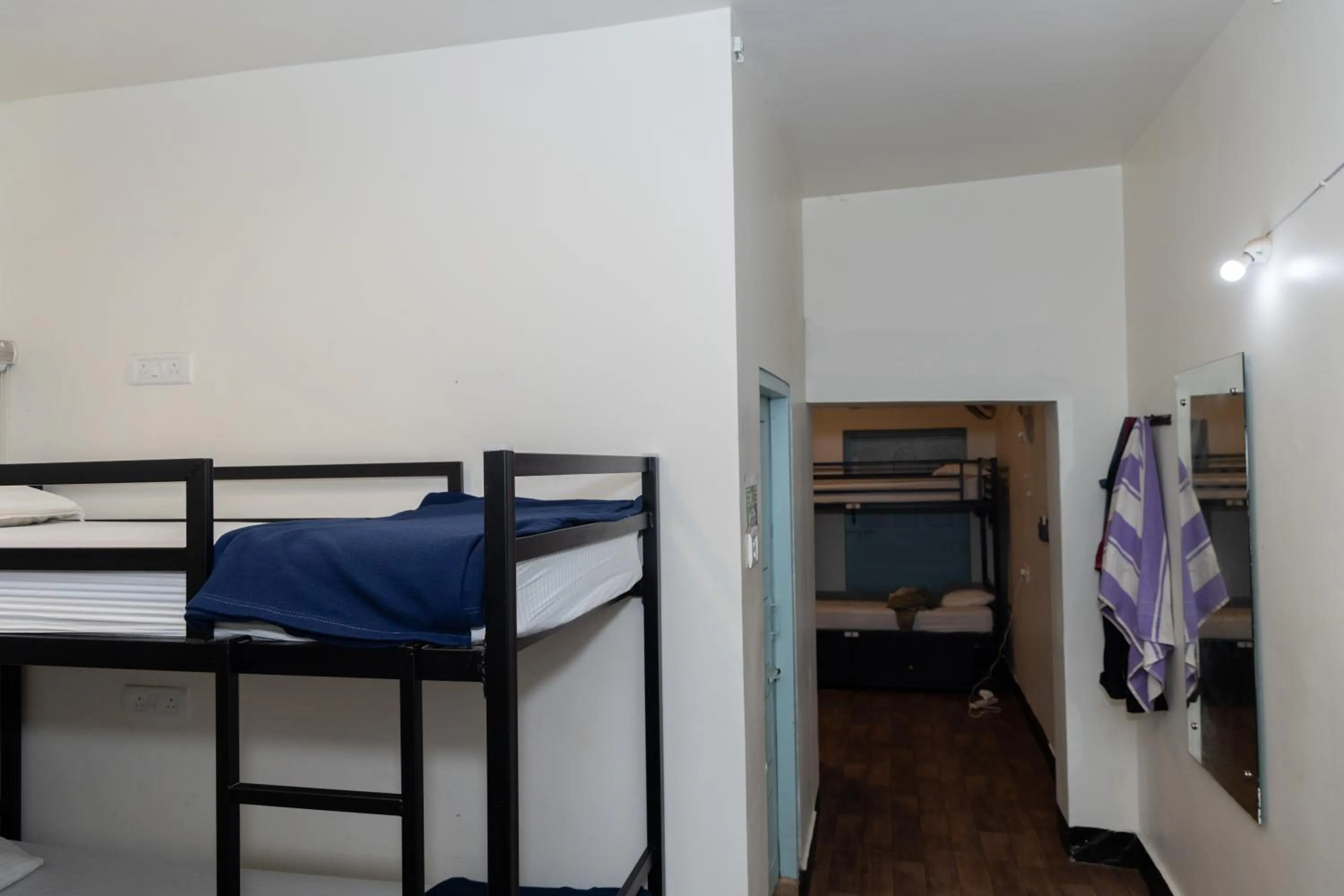 Photo of the whole room, Bed in Slackpackr Hyderabad