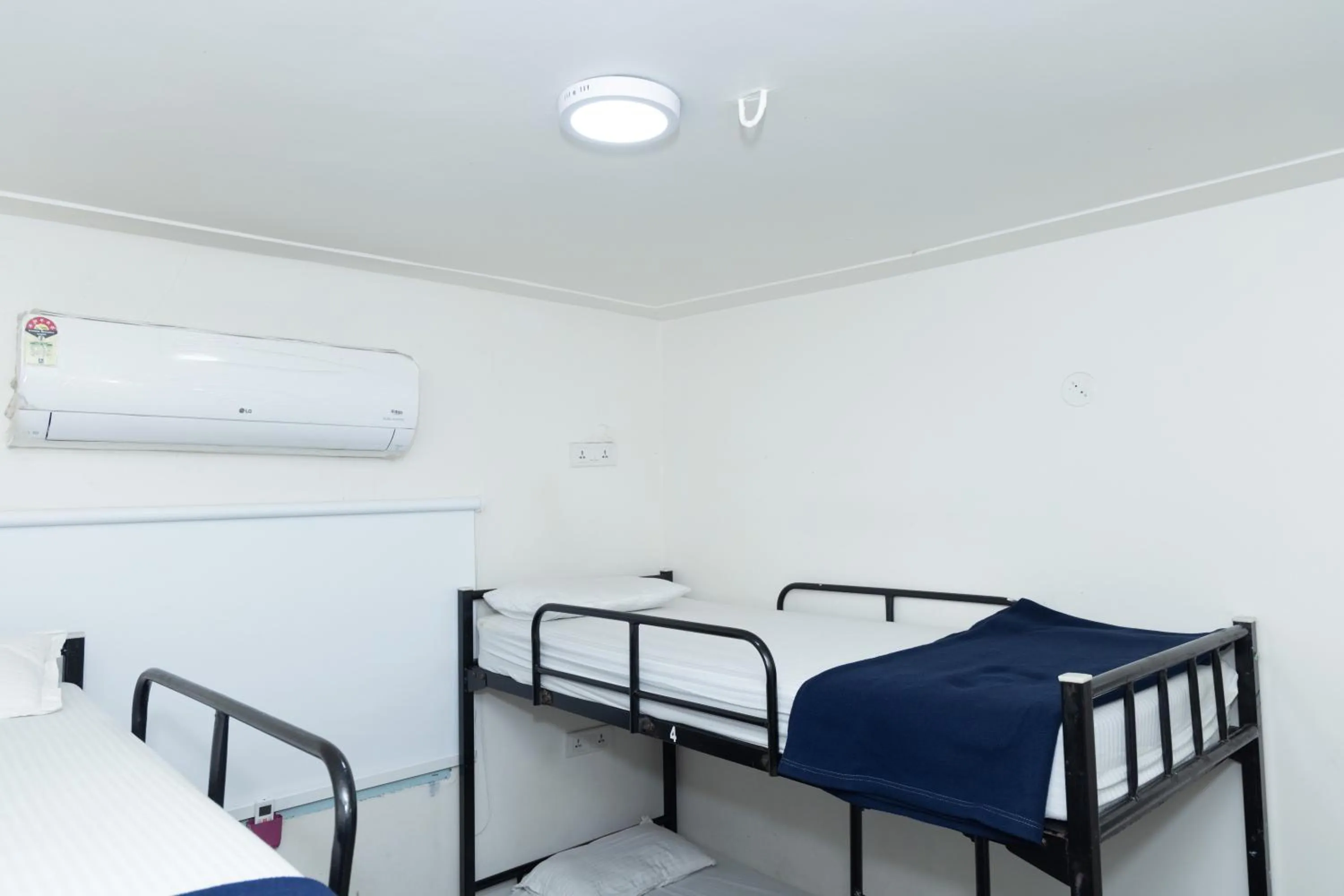 bunk bed, Bed in Slackpackr Hyderabad