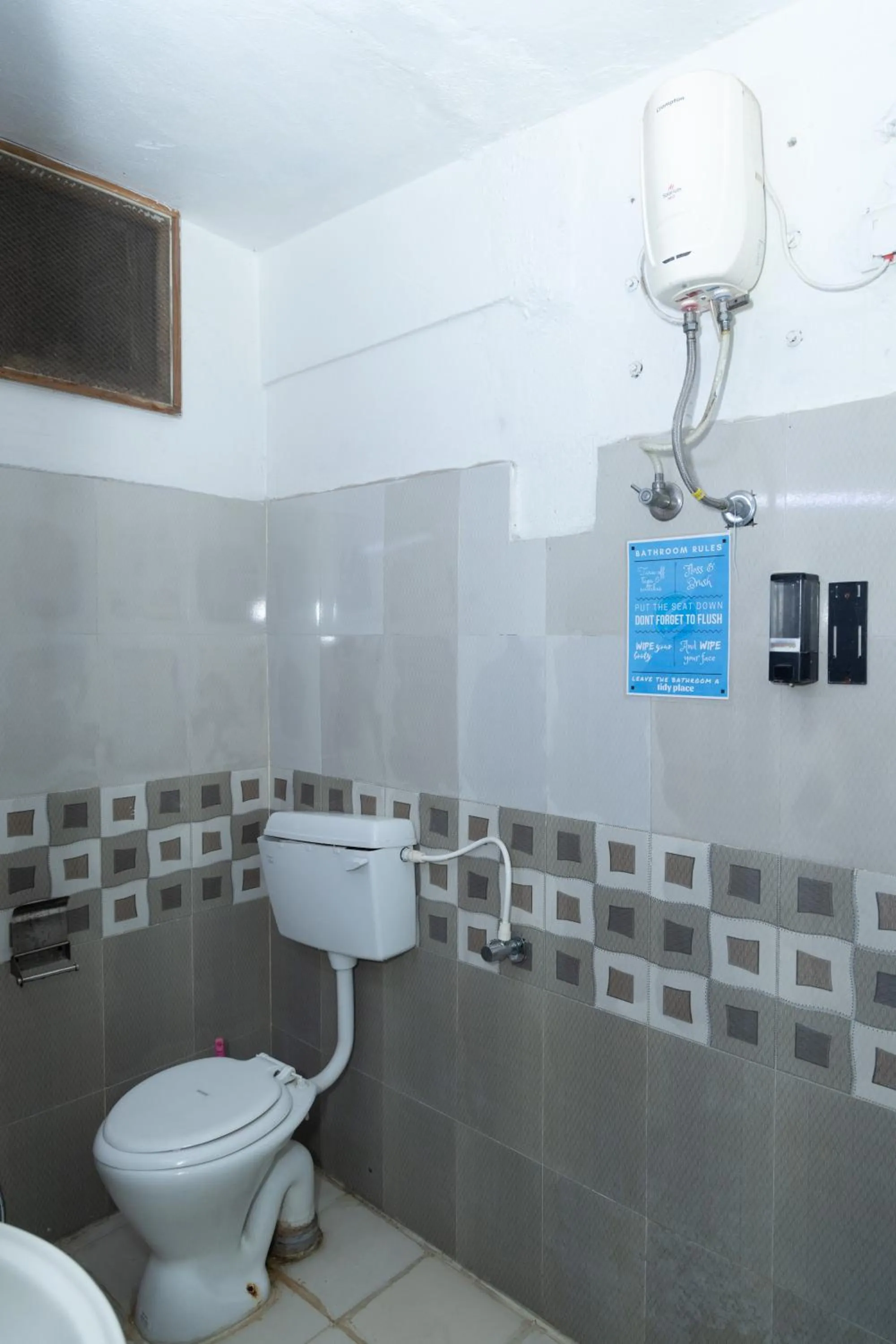 Bathroom in Slackpackr Hyderabad