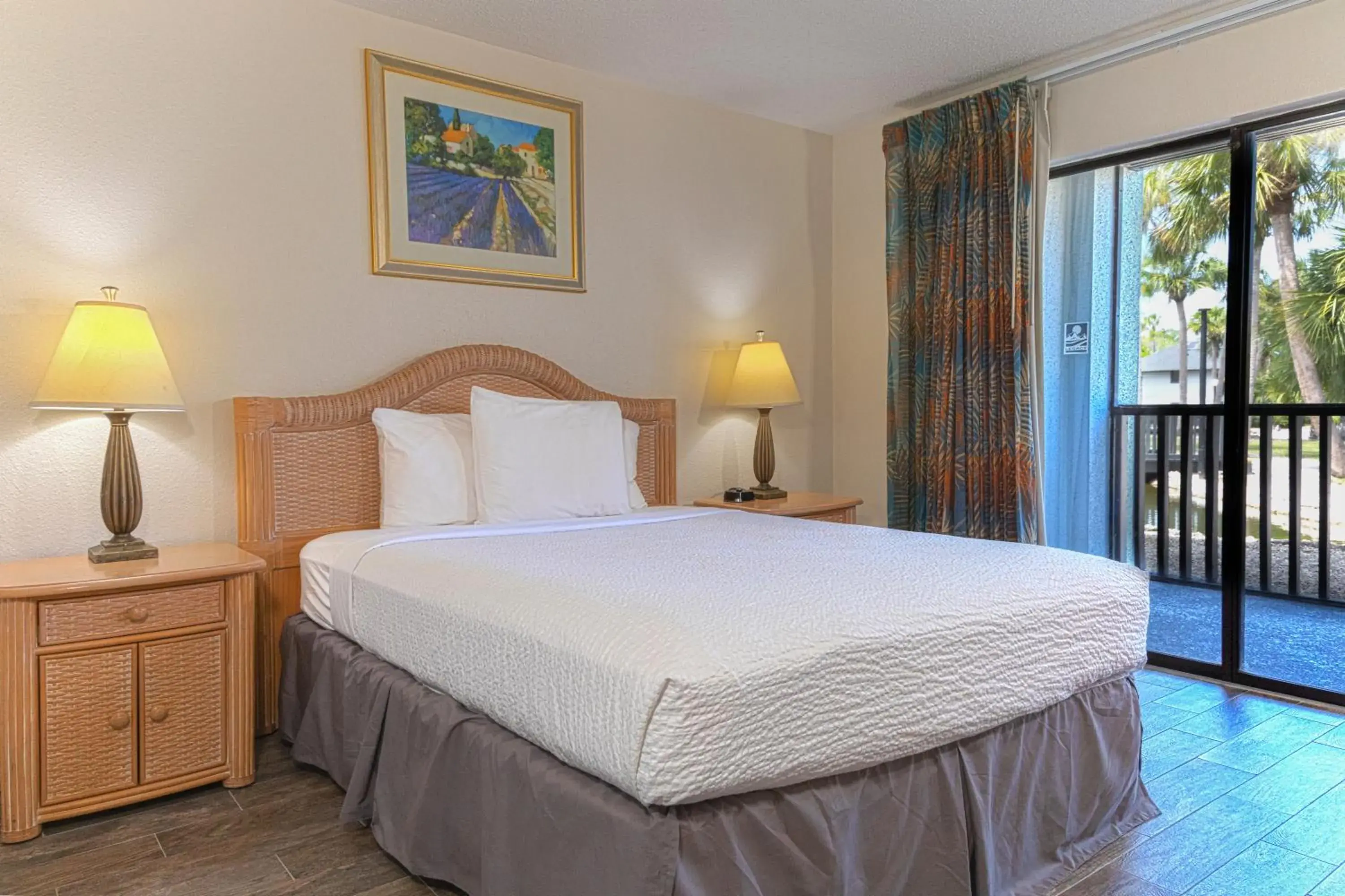 Bed in Legacy Vacation Resorts - Palm Coast Bed in Legacy Vacation Resorts - Palm Coast