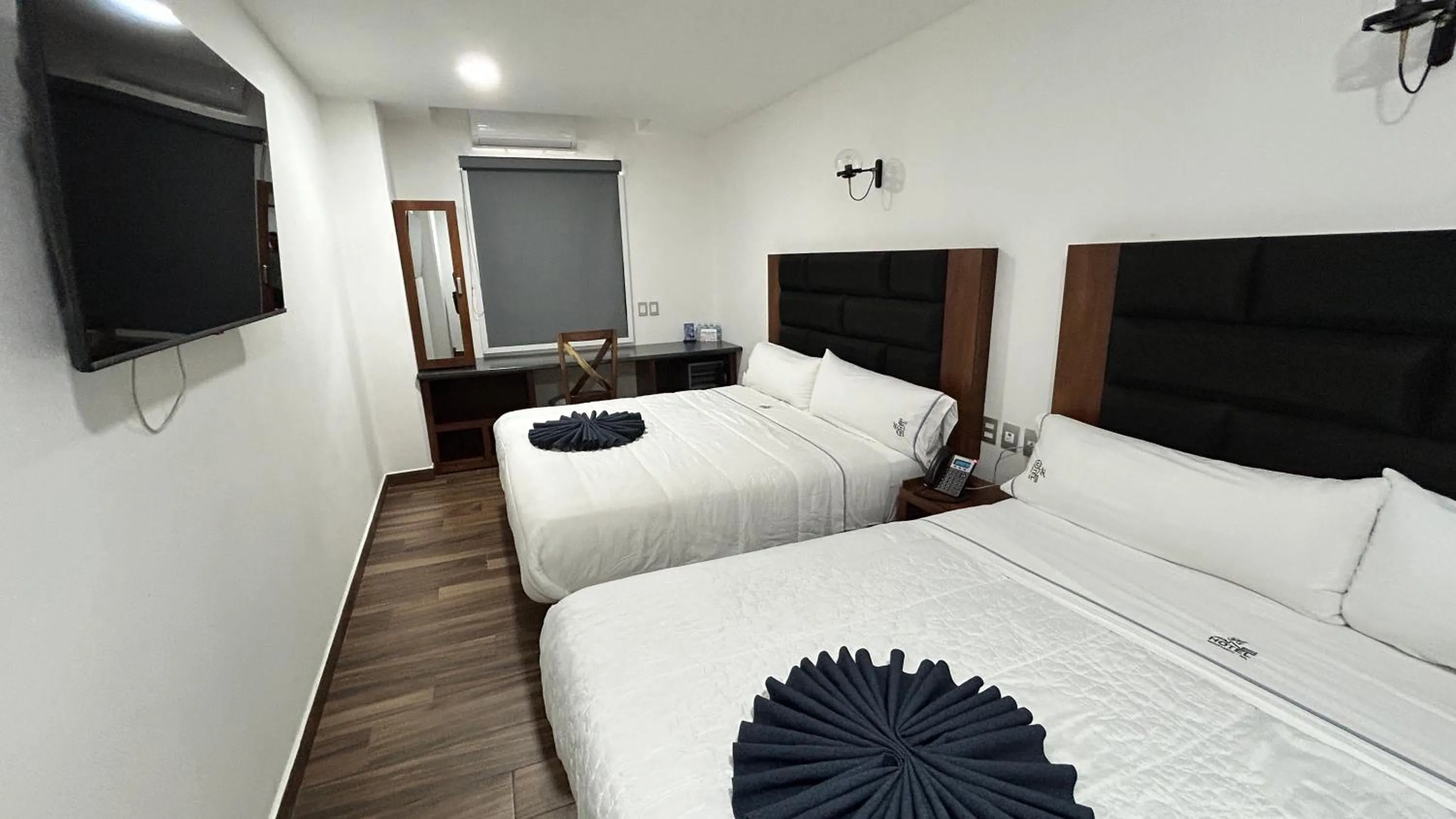 TV and multimedia, Bed in Hotel ANB Aeropuerto Guadalajara