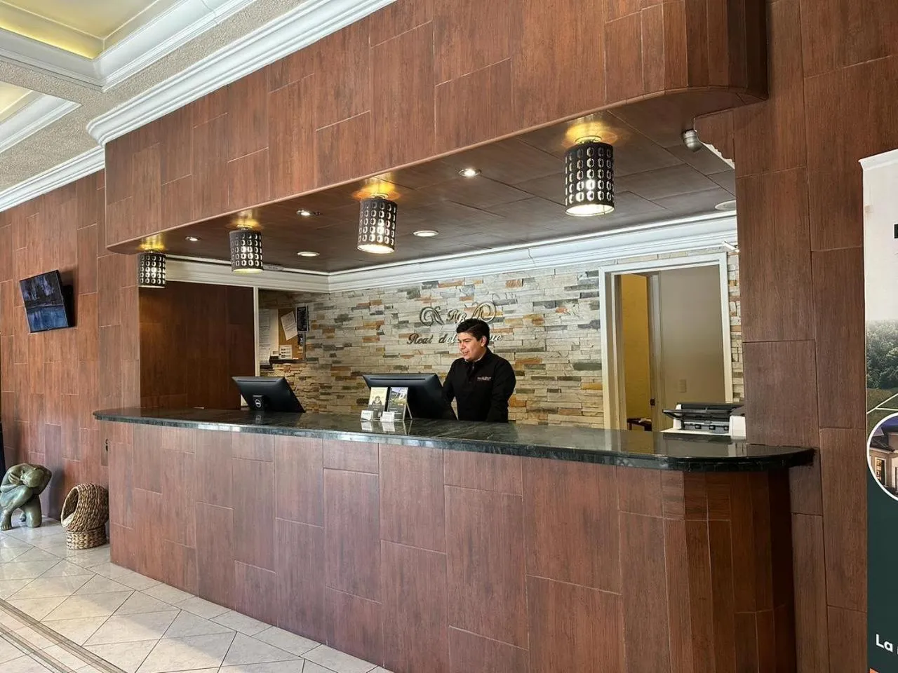 Real Home by Real del Bosque