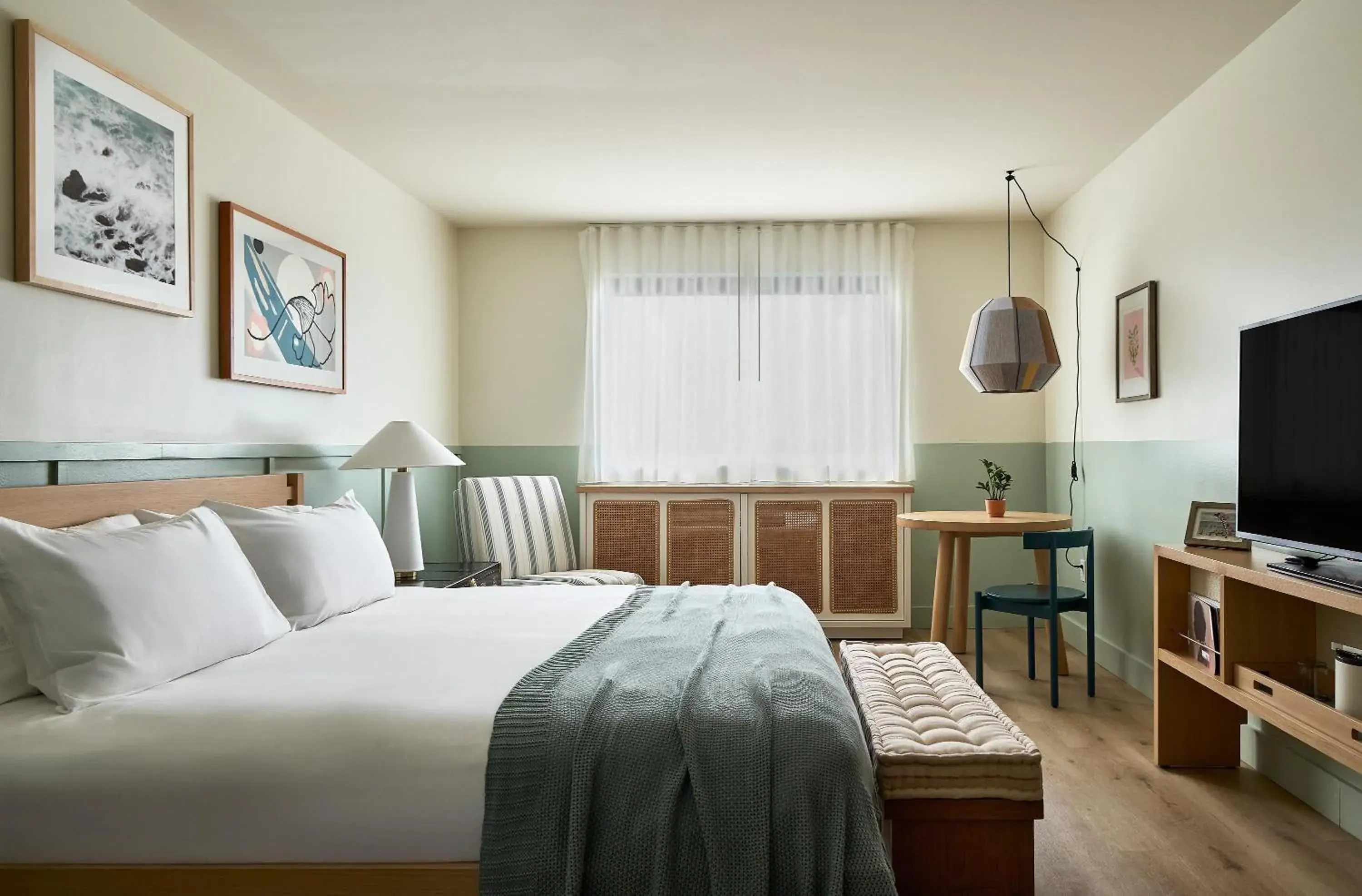 Bedroom, Bed in Wayfinder Newport Bedroom, Bed in Wayfinder Newport