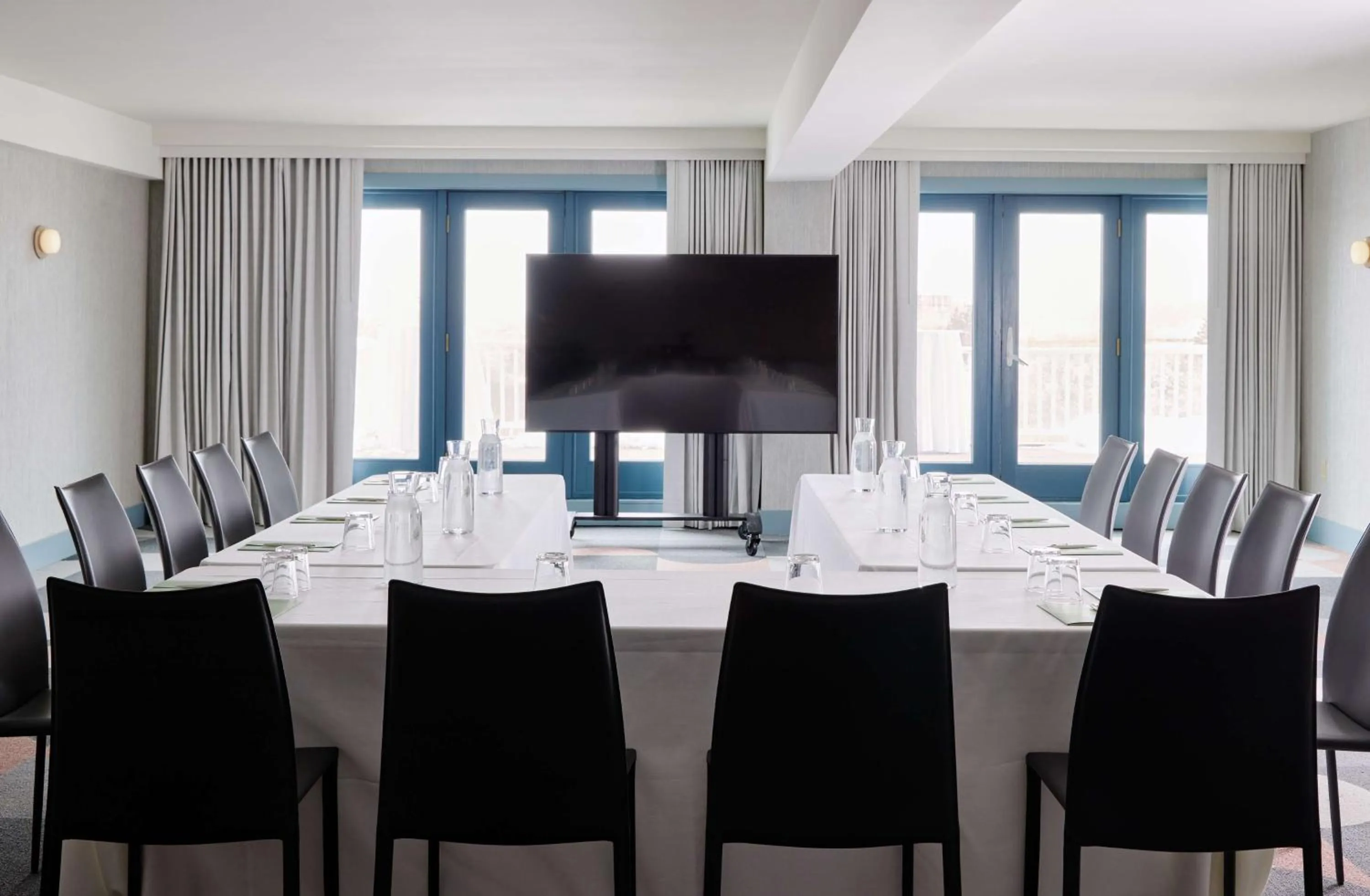 Meeting/conference room in Wayfinder Newport