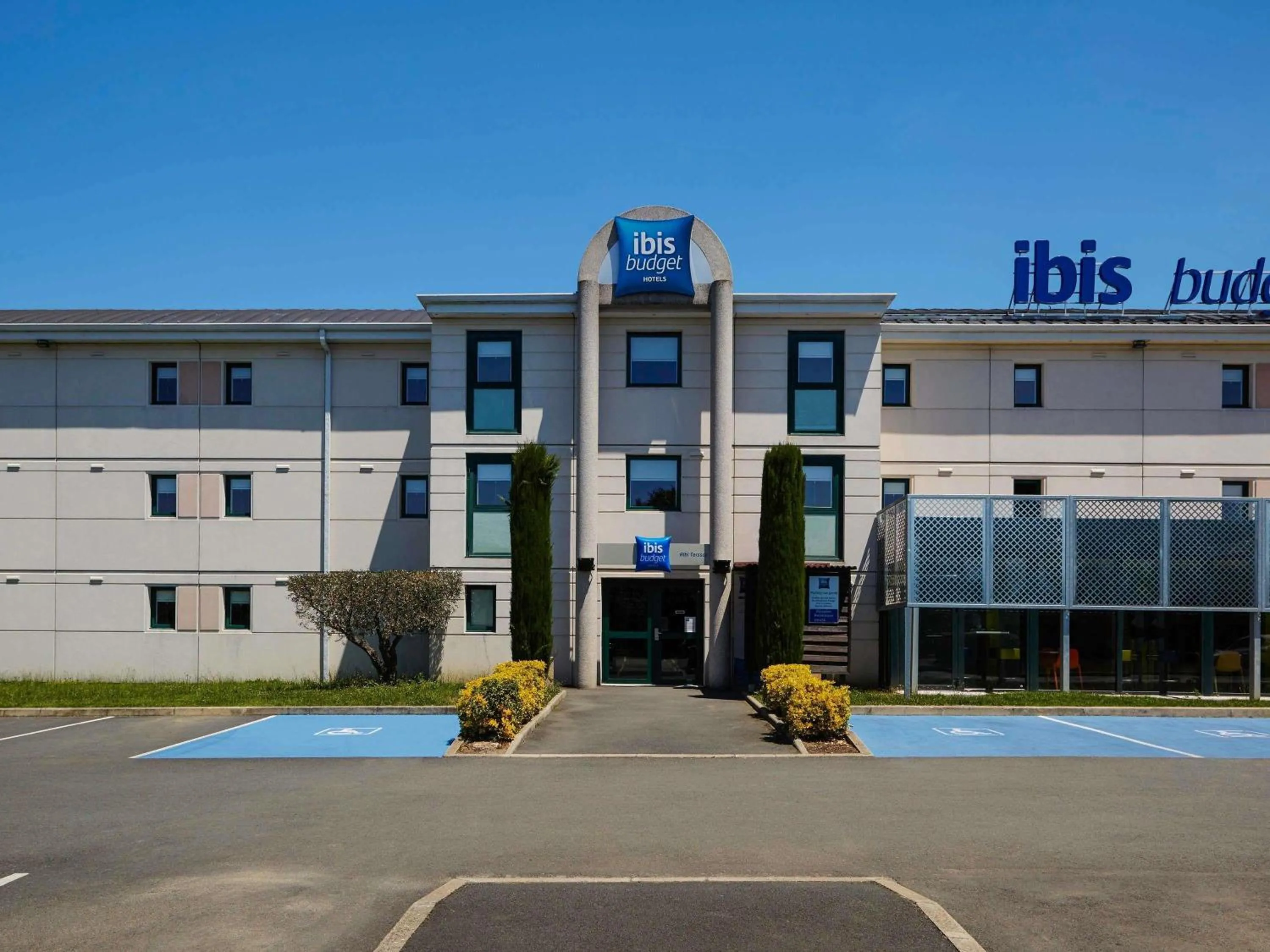 Property building in ibis budget Albi Terssac